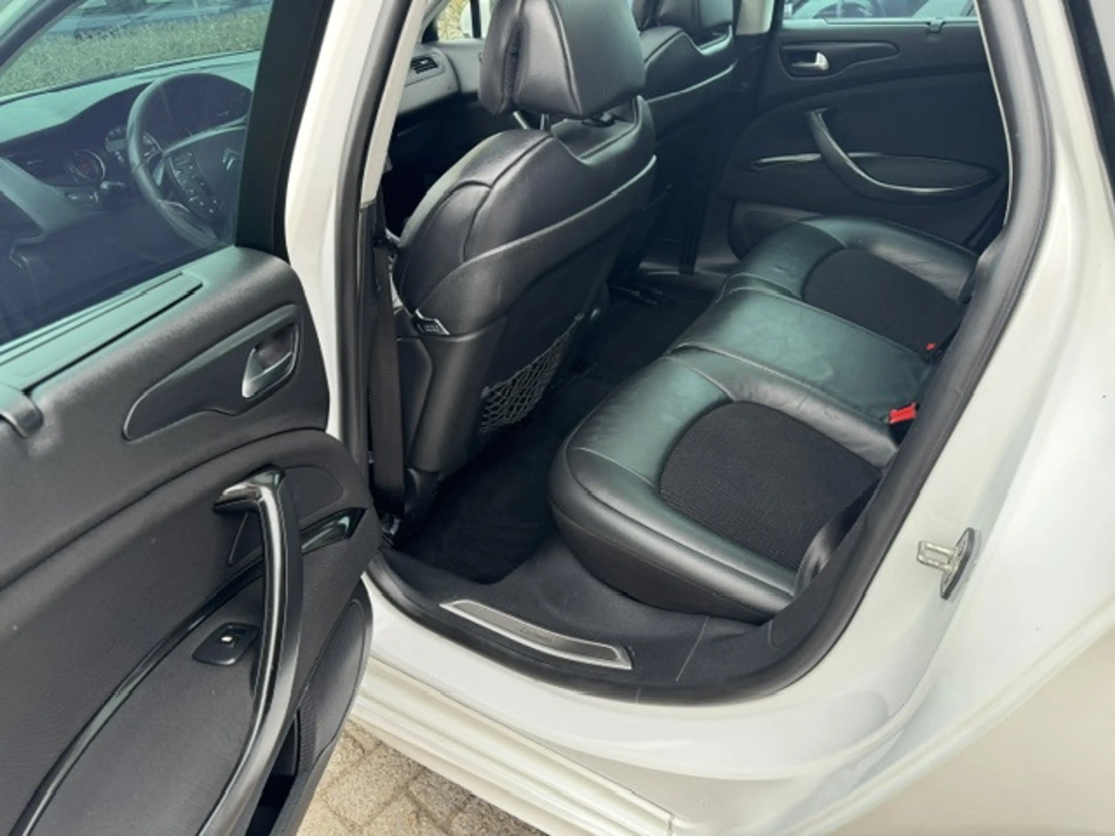Citroen C5 Tourer 3.0 HDi Carlsson — photo 12