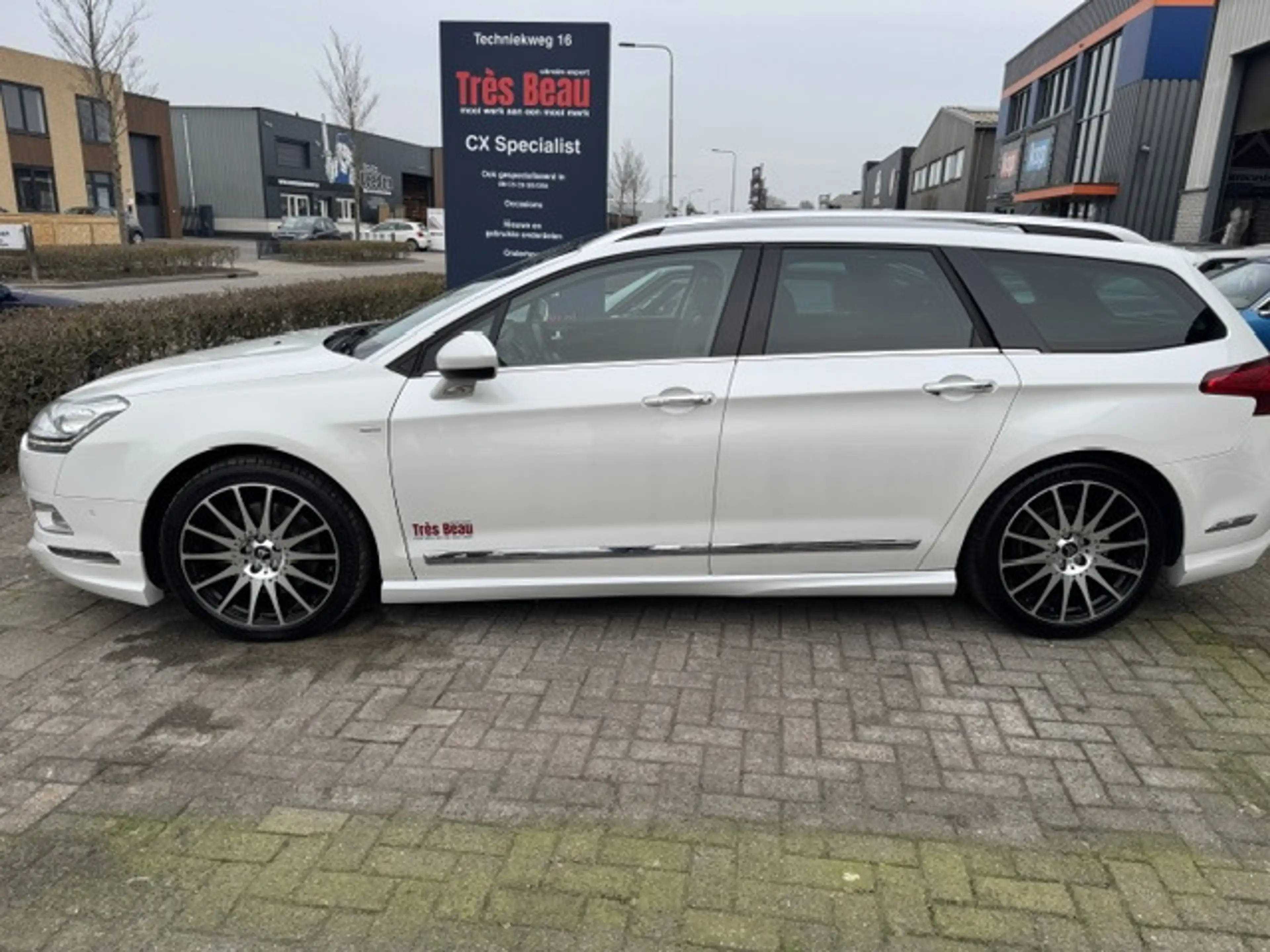 Citroen C5 Tourer 3.0 HDi Carlsson — photo 6