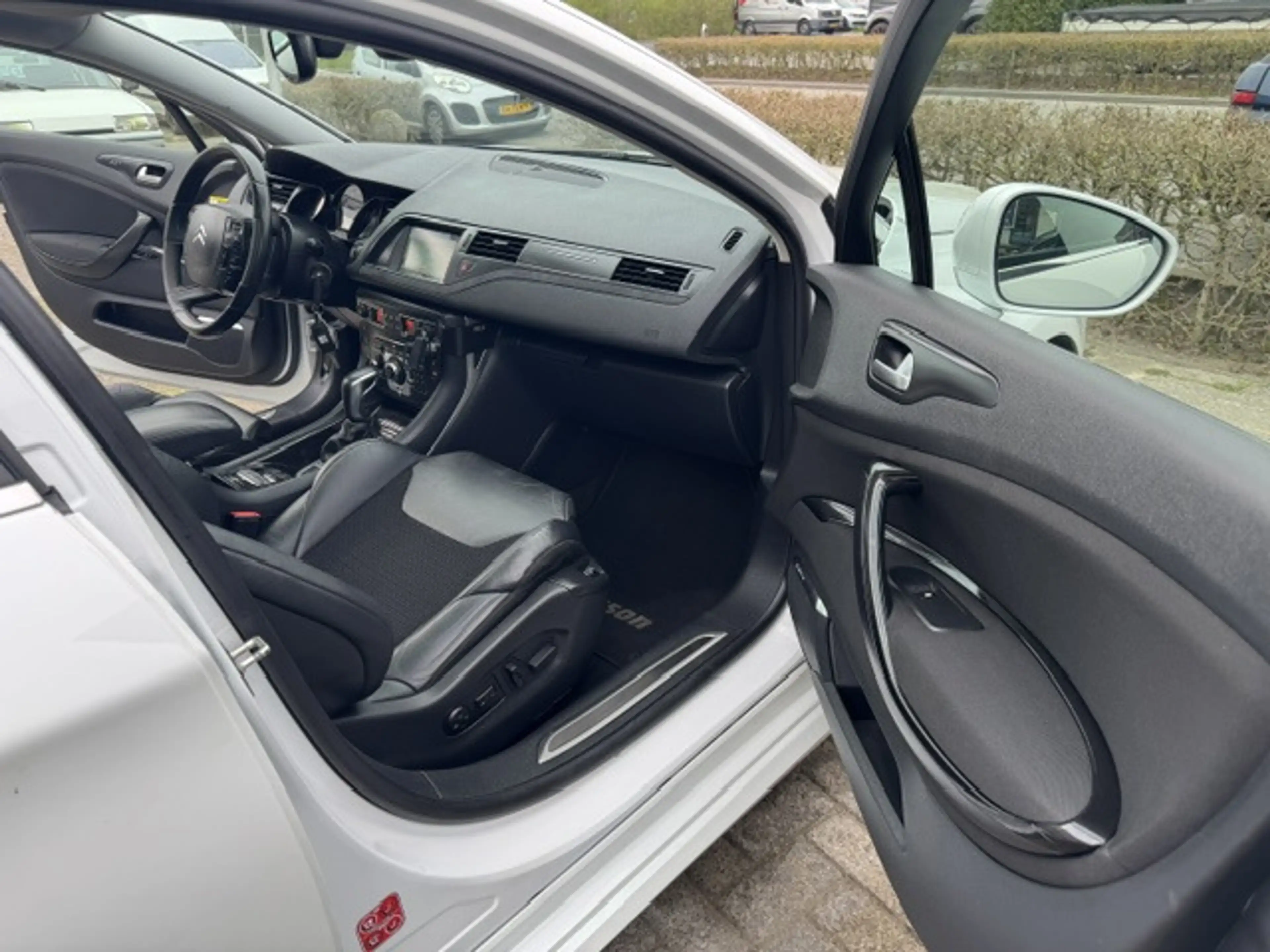 Citroen C5 Tourer 3.0 HDi Carlsson — photo 15
