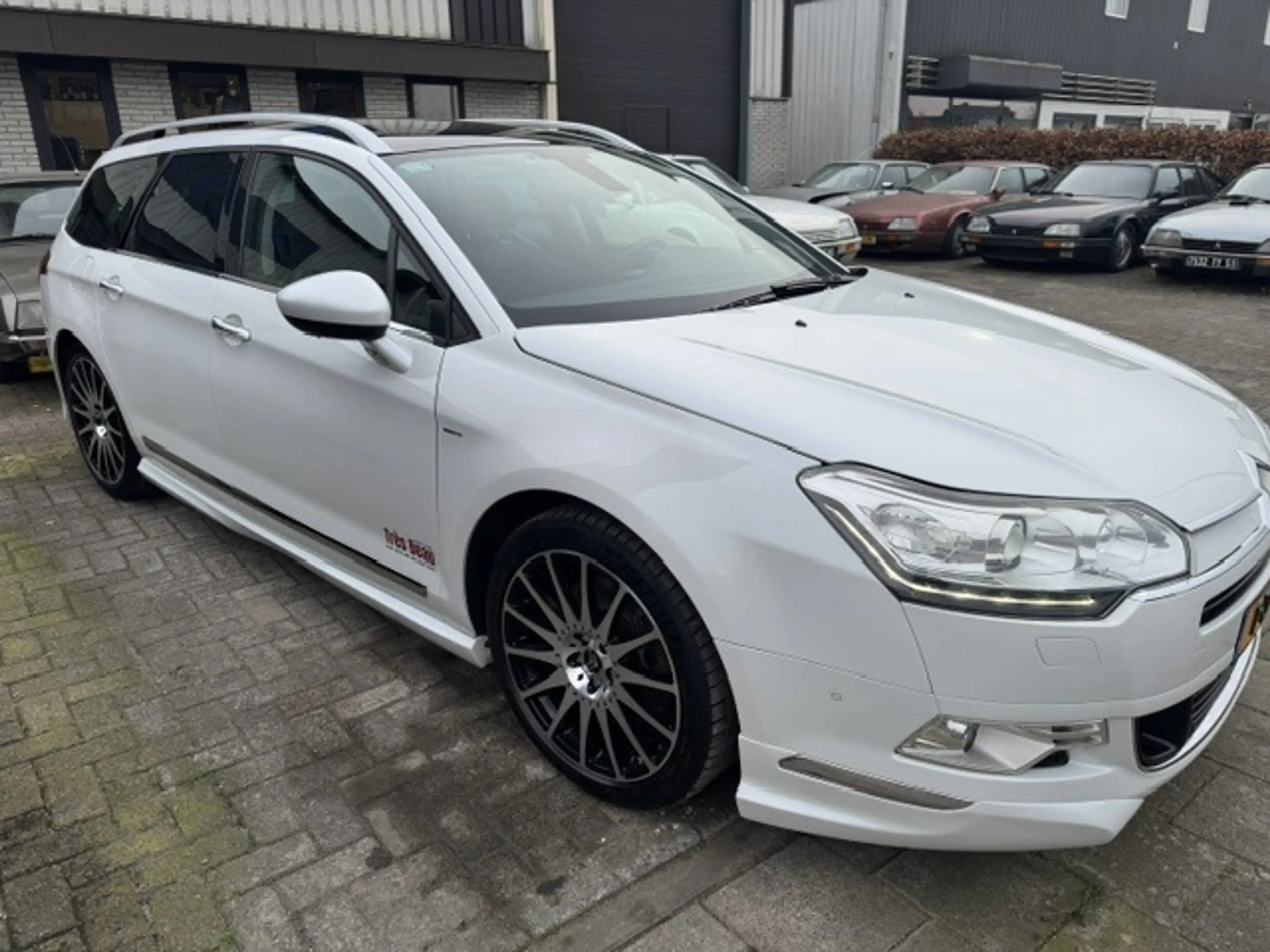 Citroen C5 Tourer 3.0 HDi Carlsson — photo 10