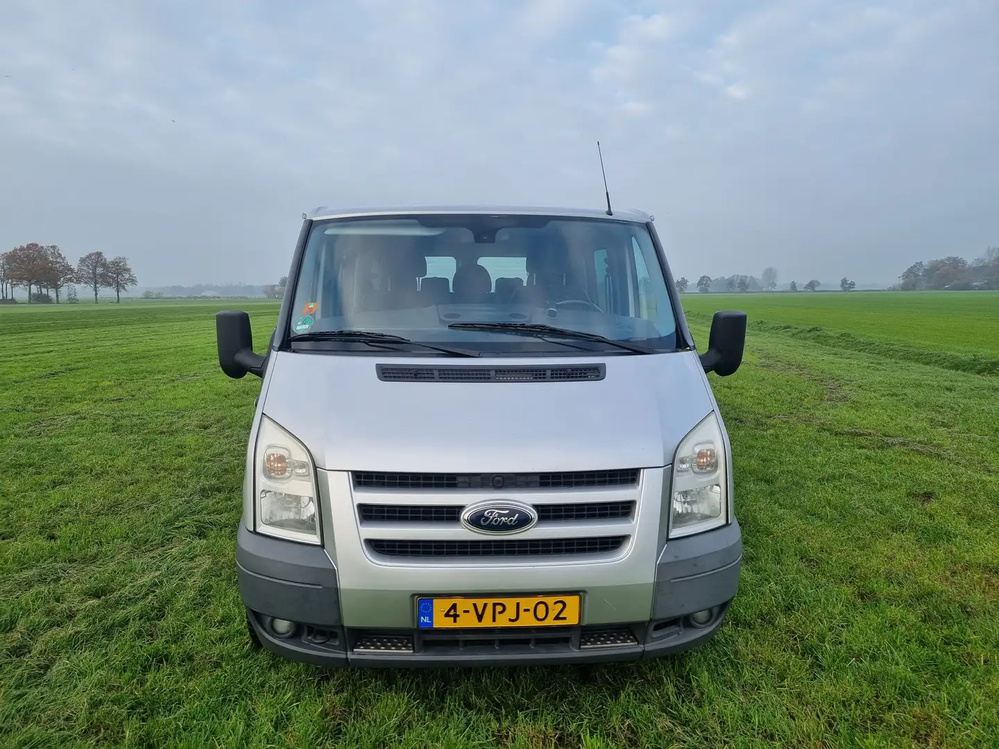 Ford Transit Transit 260S DC 140DPF dubbele cabine Lim Argent - 2