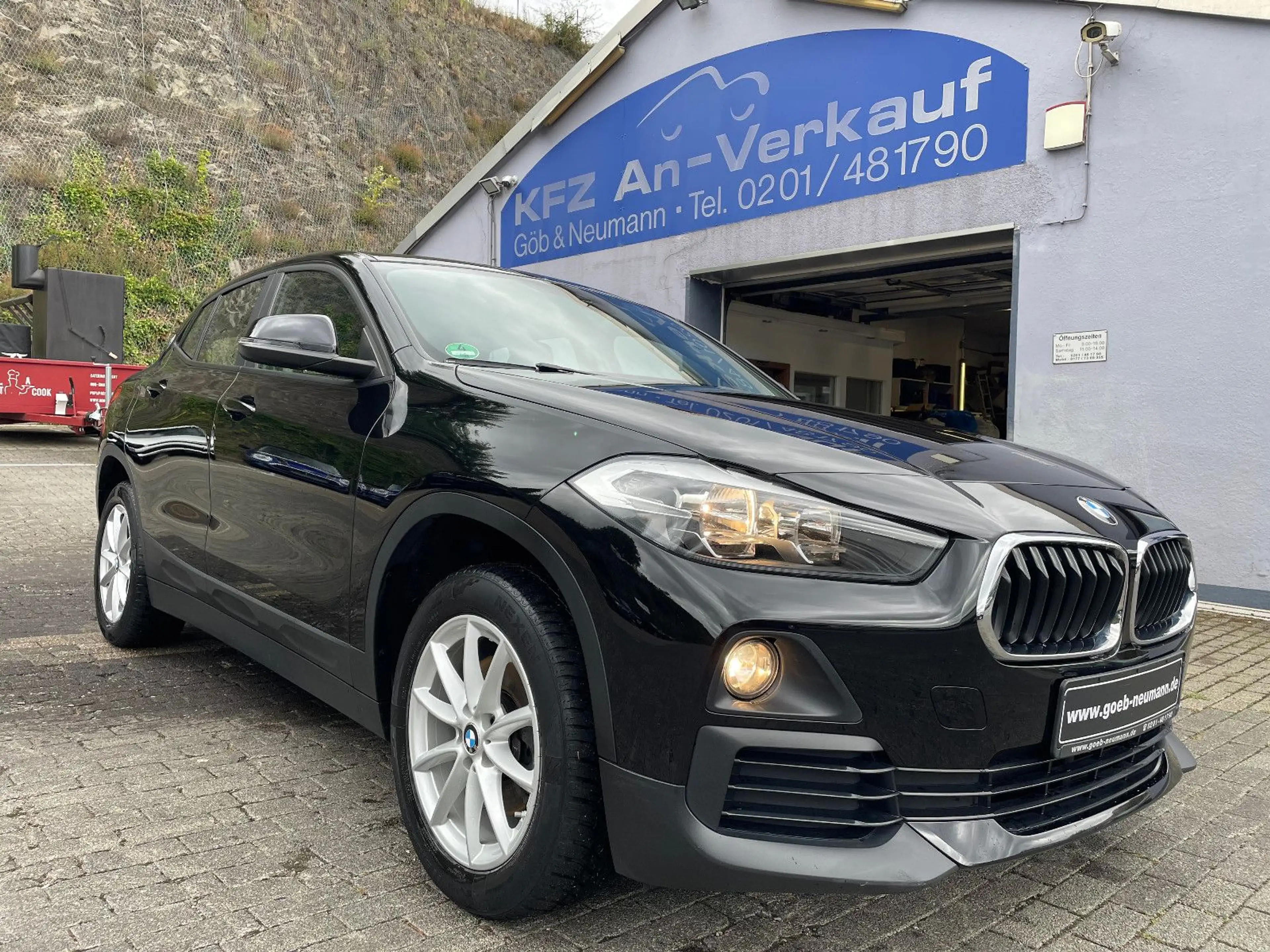 BMW X2 sDrive 18 i Advantage Navigation SHZ