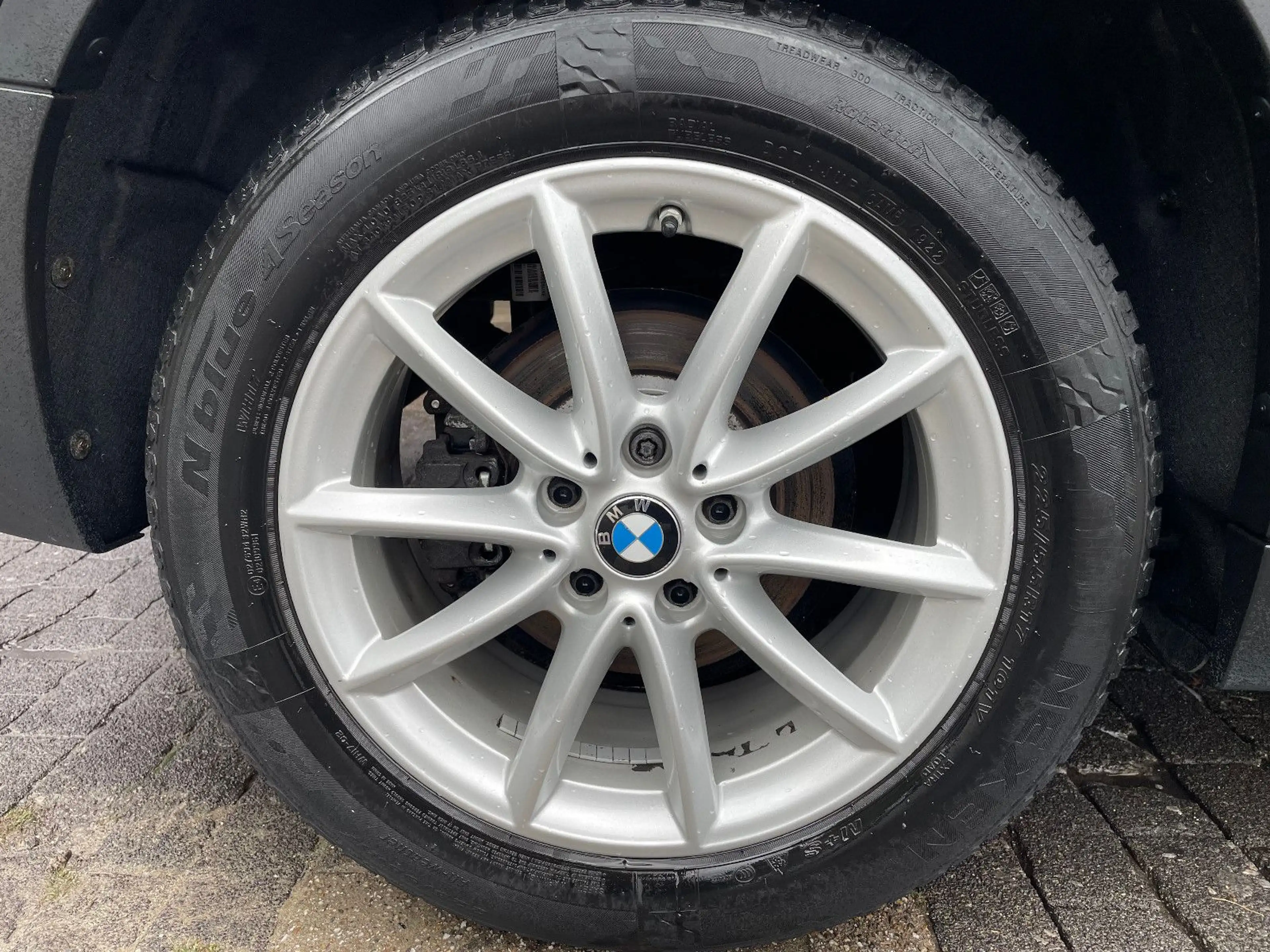 BMW X2 sDrive 18 i Advantage Navigation SHZ — photo 10
