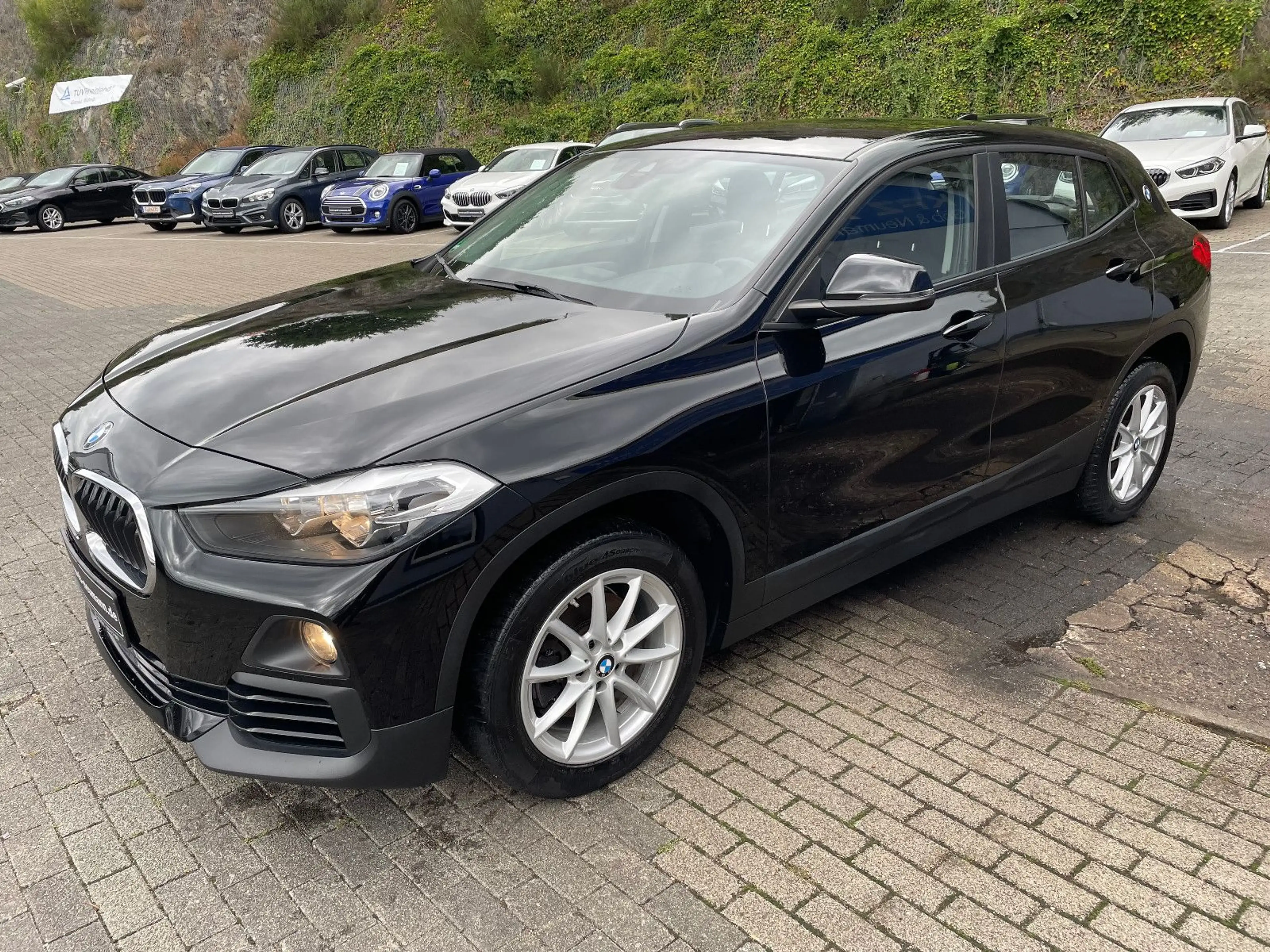 BMW X2 sDrive 18 i Advantage Navigation SHZ — photo 3