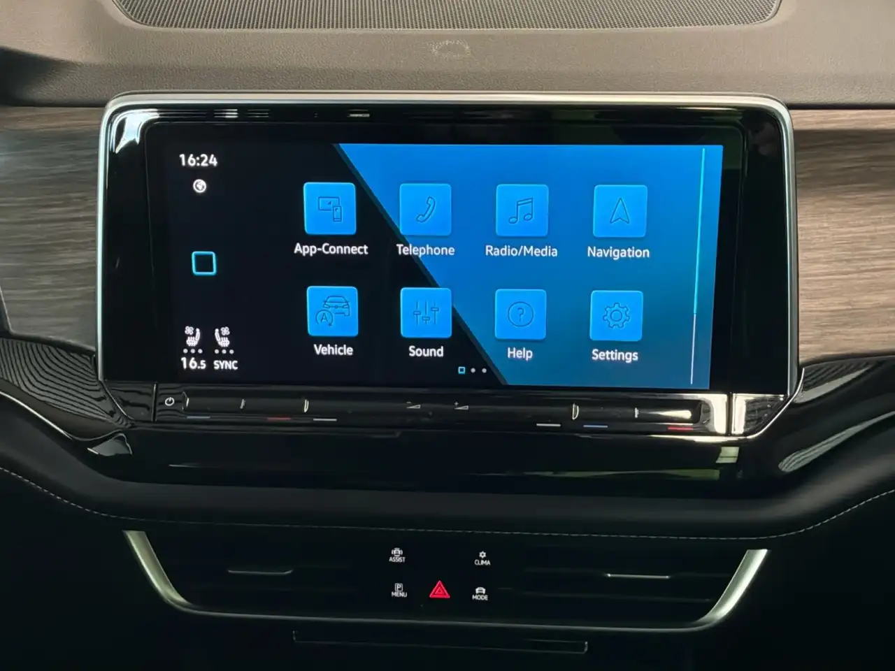 Volkswagen Atlas снимка Volkswagen Atlas