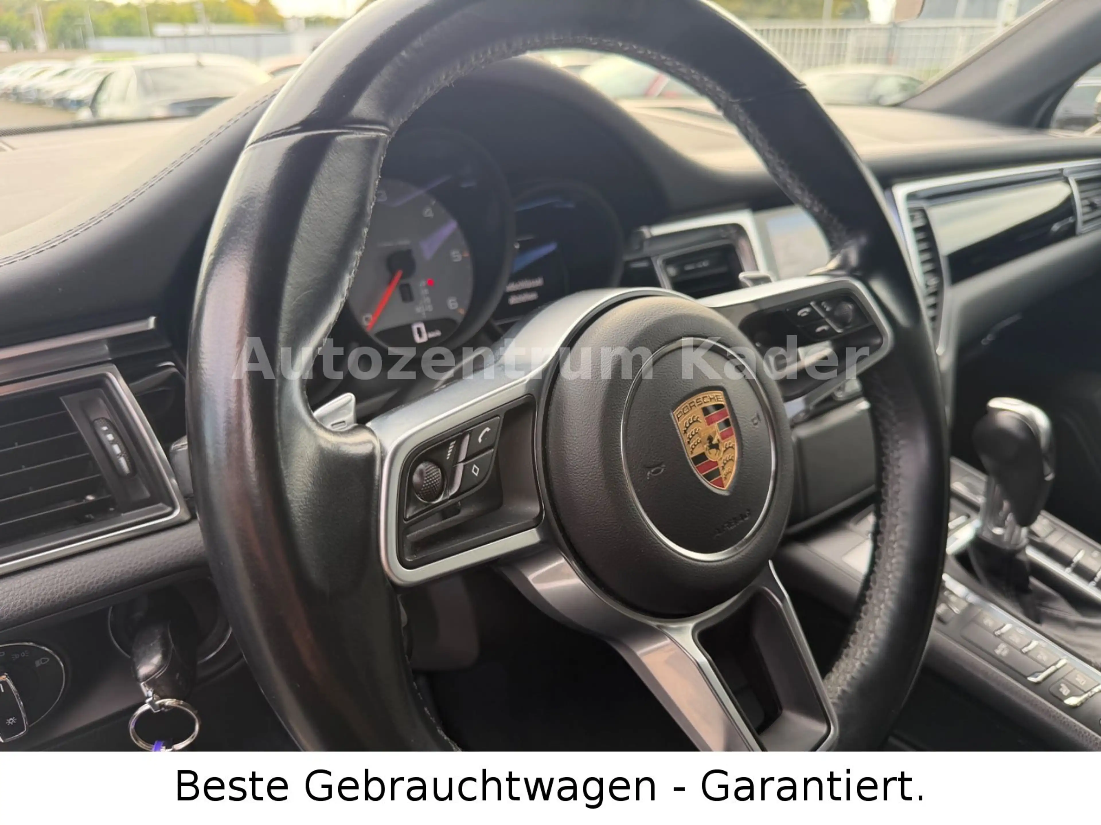 Porsche Macan S Diesel*Sitzlüftung*Luftfahrwerk*LED*AHK* — photo 12