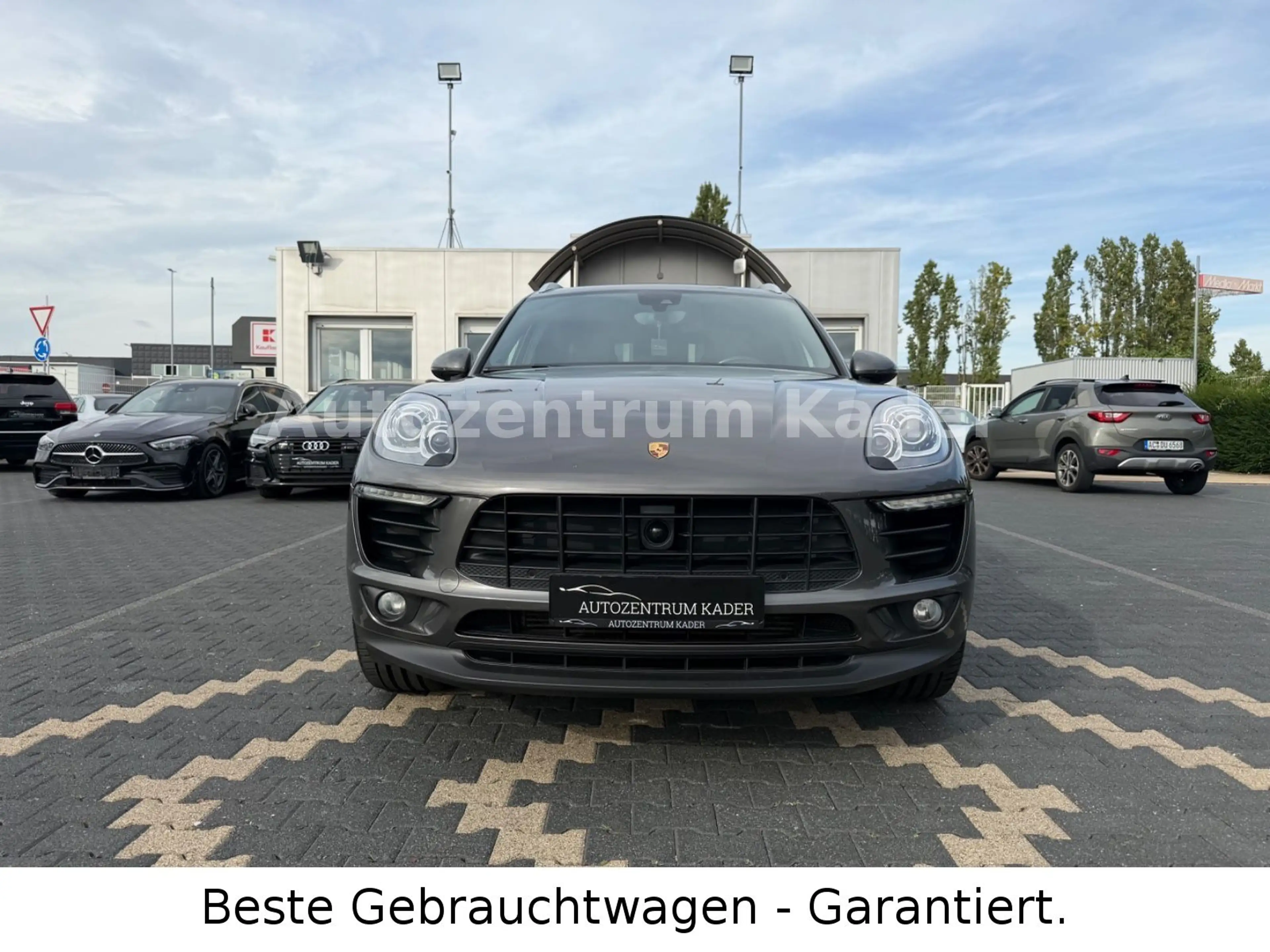 Porsche Macan S Diesel*Sitzlüftung*Luftfahrwerk*LED*AHK*
