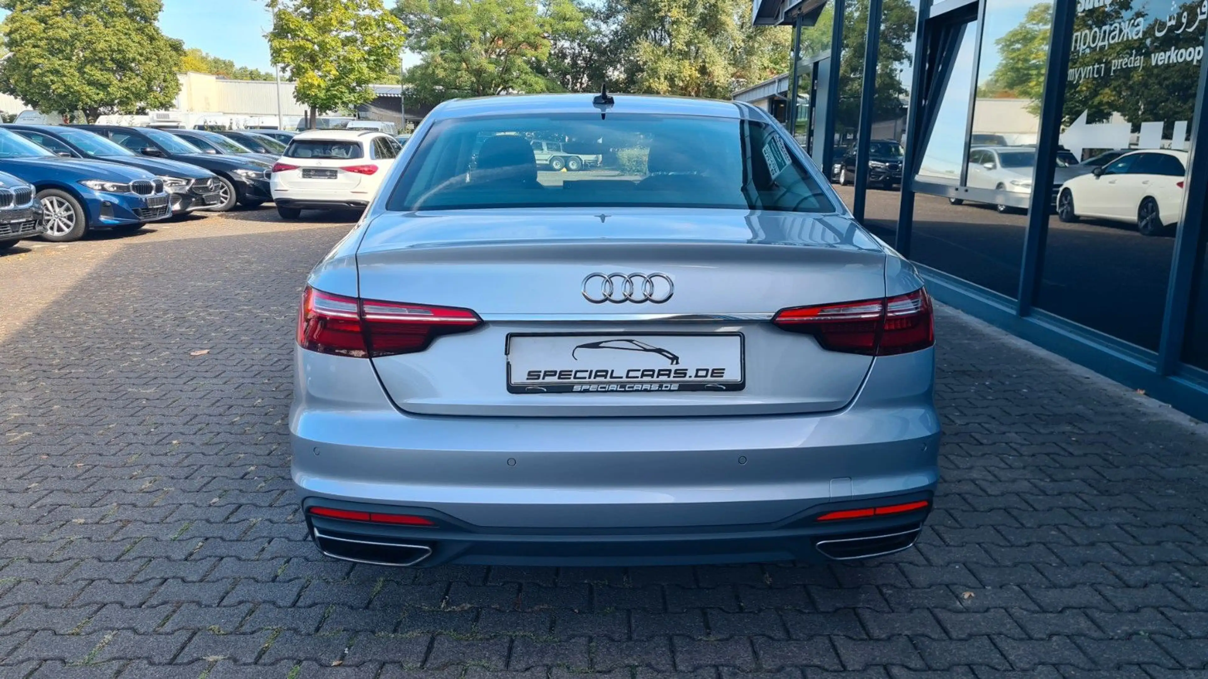 Audi A4 Limo 40 TDI - ACC - LEDER - STANDHZG - — photo 6