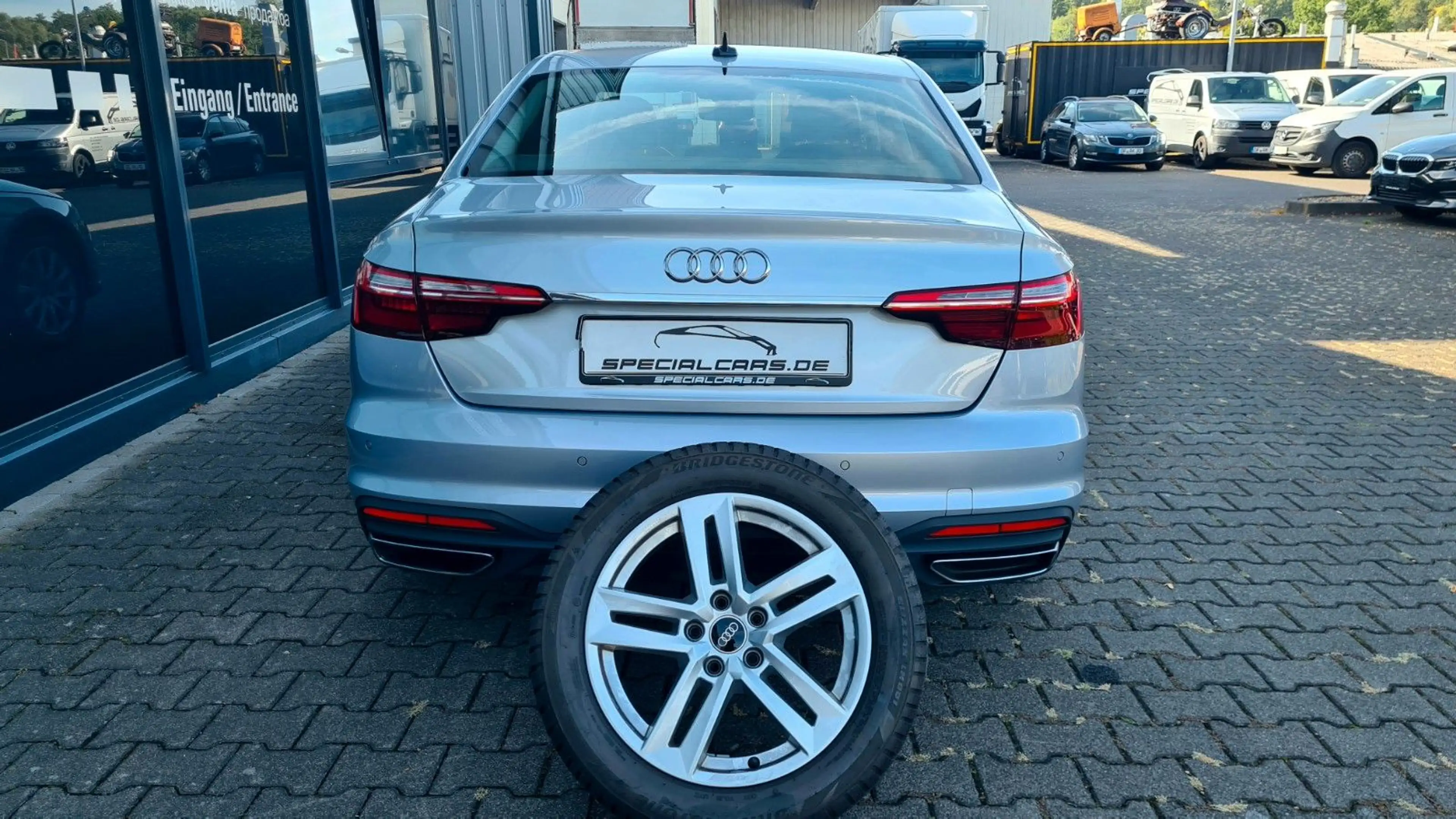 Audi A4 Limo 40 TDI - ACC - LEDER - STANDHZG - — photo 7