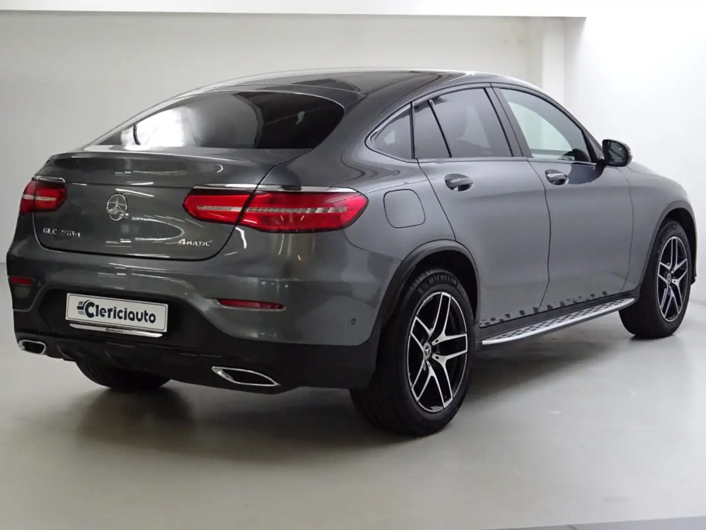 Mercedes-Benz GLC 250 GLC 250 d 4Matic Coupé Premium Grau - 2