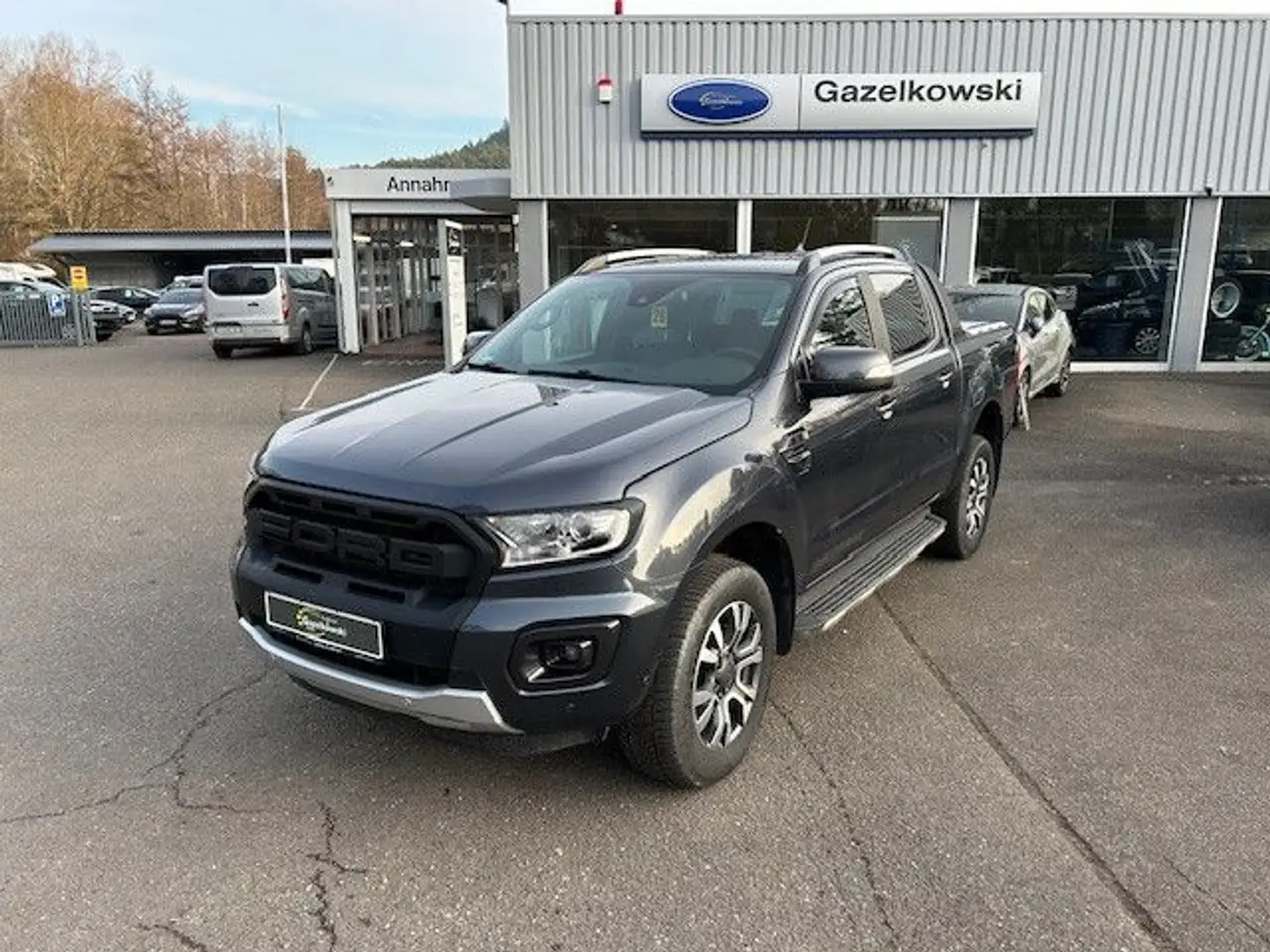Ford Ranger Wildtrak DoKa 2.0 EcoBlue Gris - 1