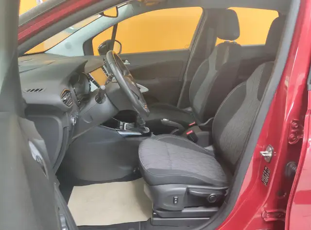 Opel Crossland X view 11