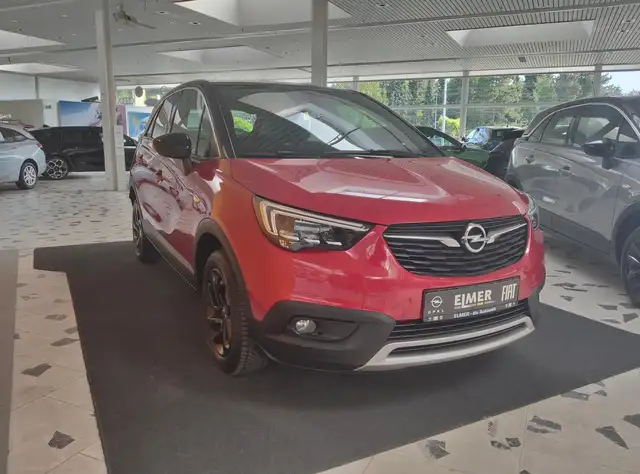 Opel Crossland X view 3