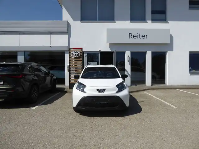 Toyota Aygo X 1,0 VVT-i Play