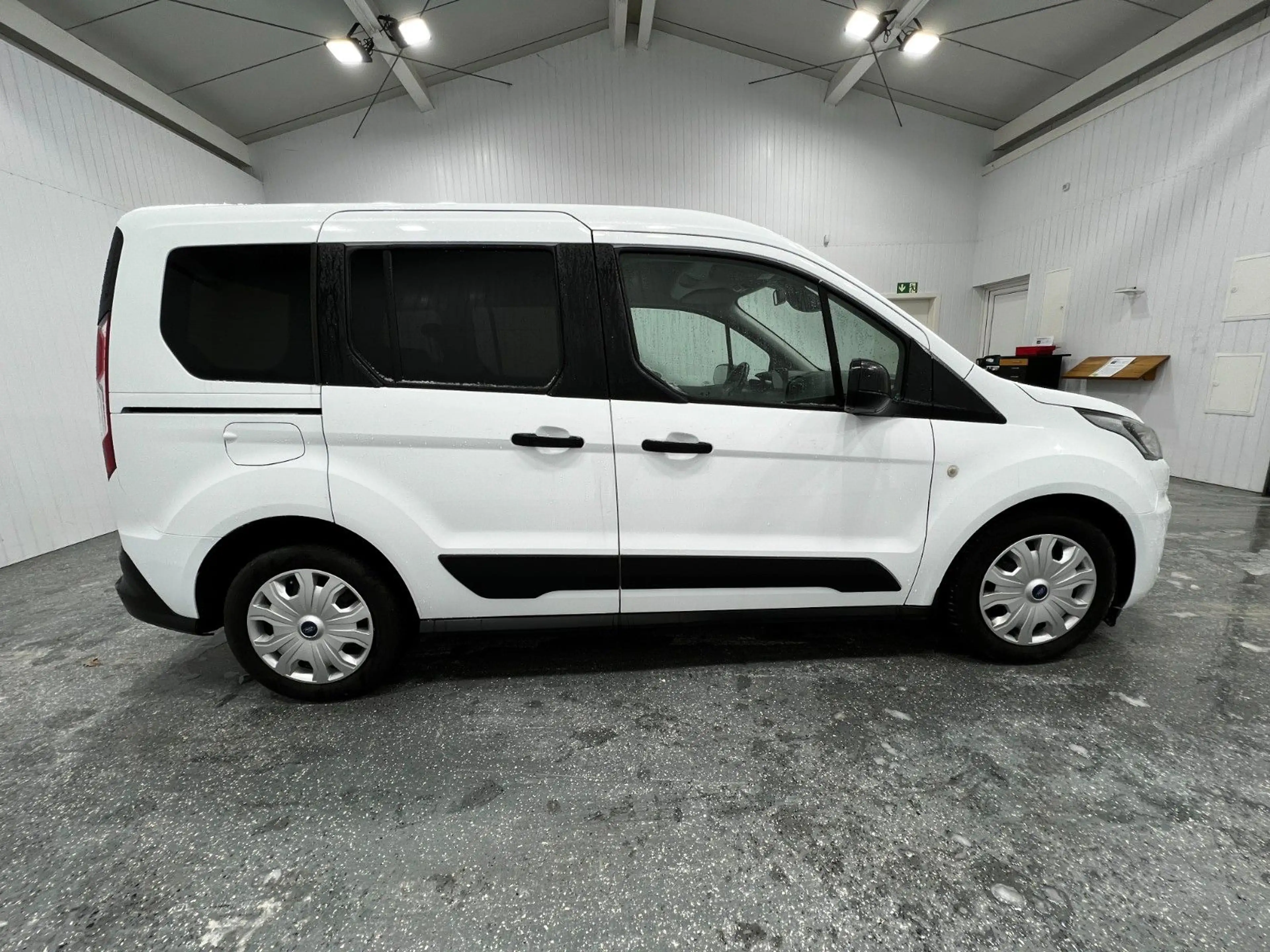 Ford Transit Connect TRANSIT CONNECT 240 1.5 TDCI 5-S |05-22|AC+|AHK — photo 6
