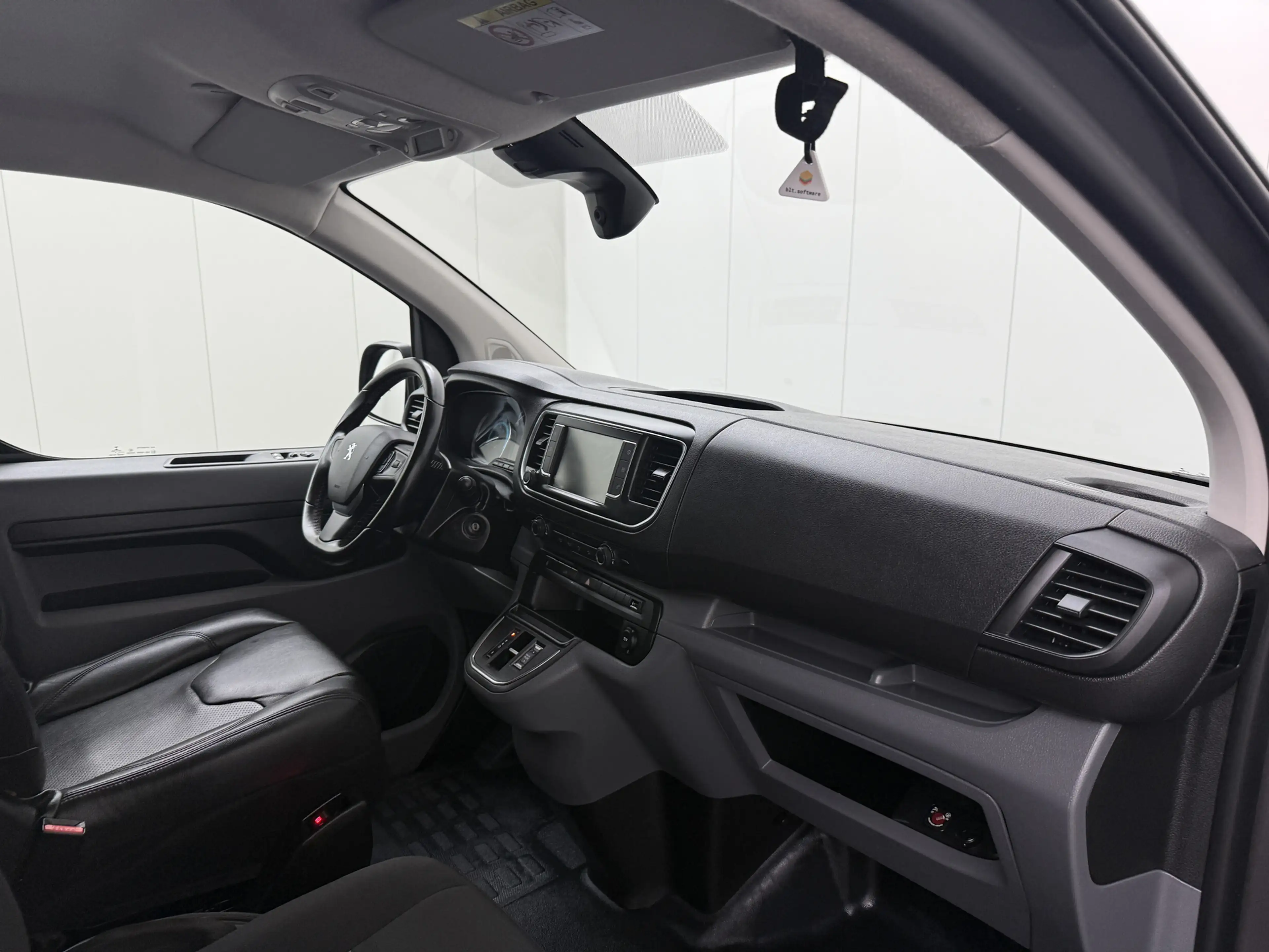 Peugeot e-Expert Lang 75 kWh | Elektrisch | Multimedia | Camera | A — photo 21