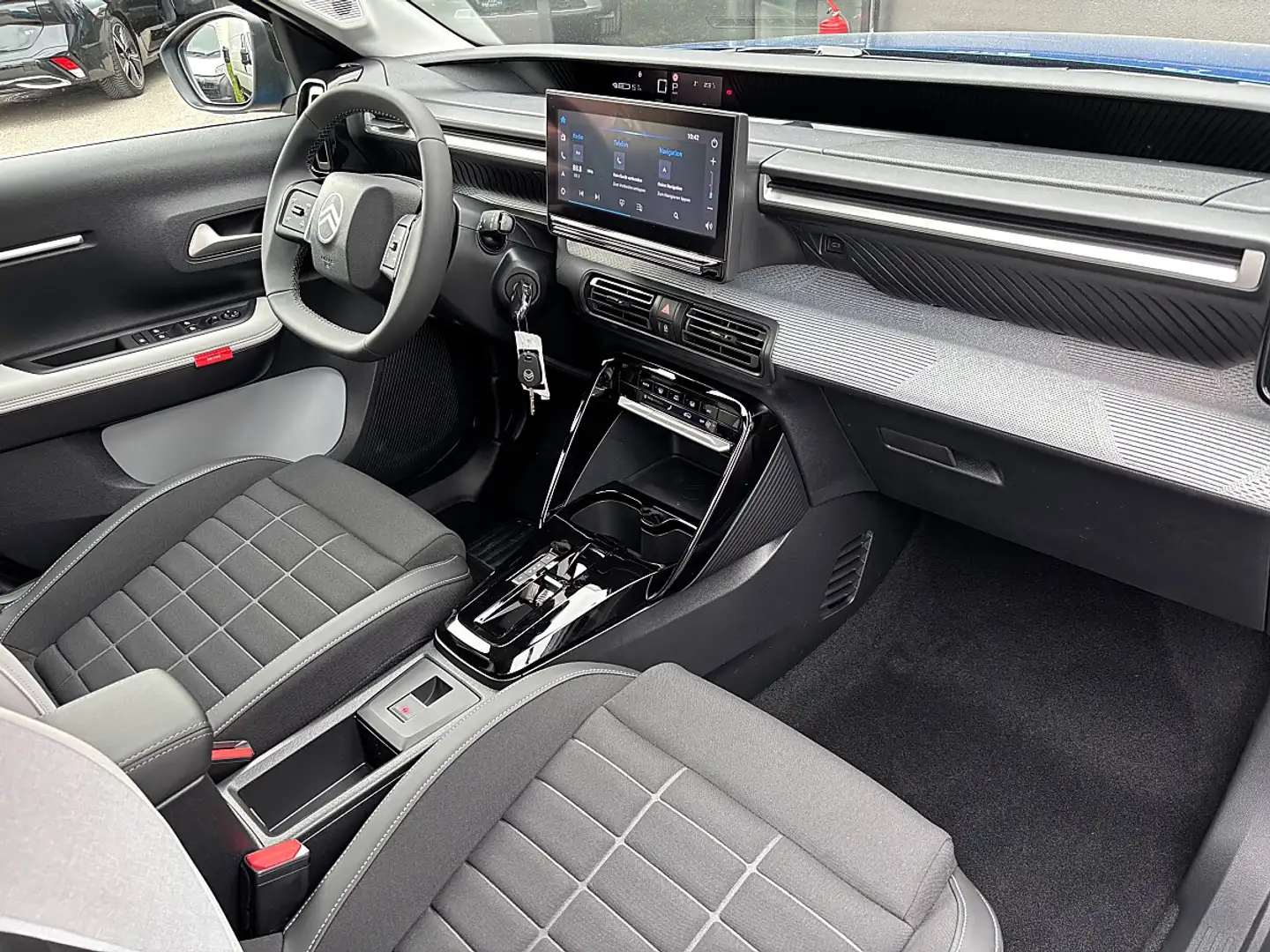 Citroen C3 Hybrid mHEV 110 S&S ë-DSC6 Max inkl. Winterpaket Grau - 2