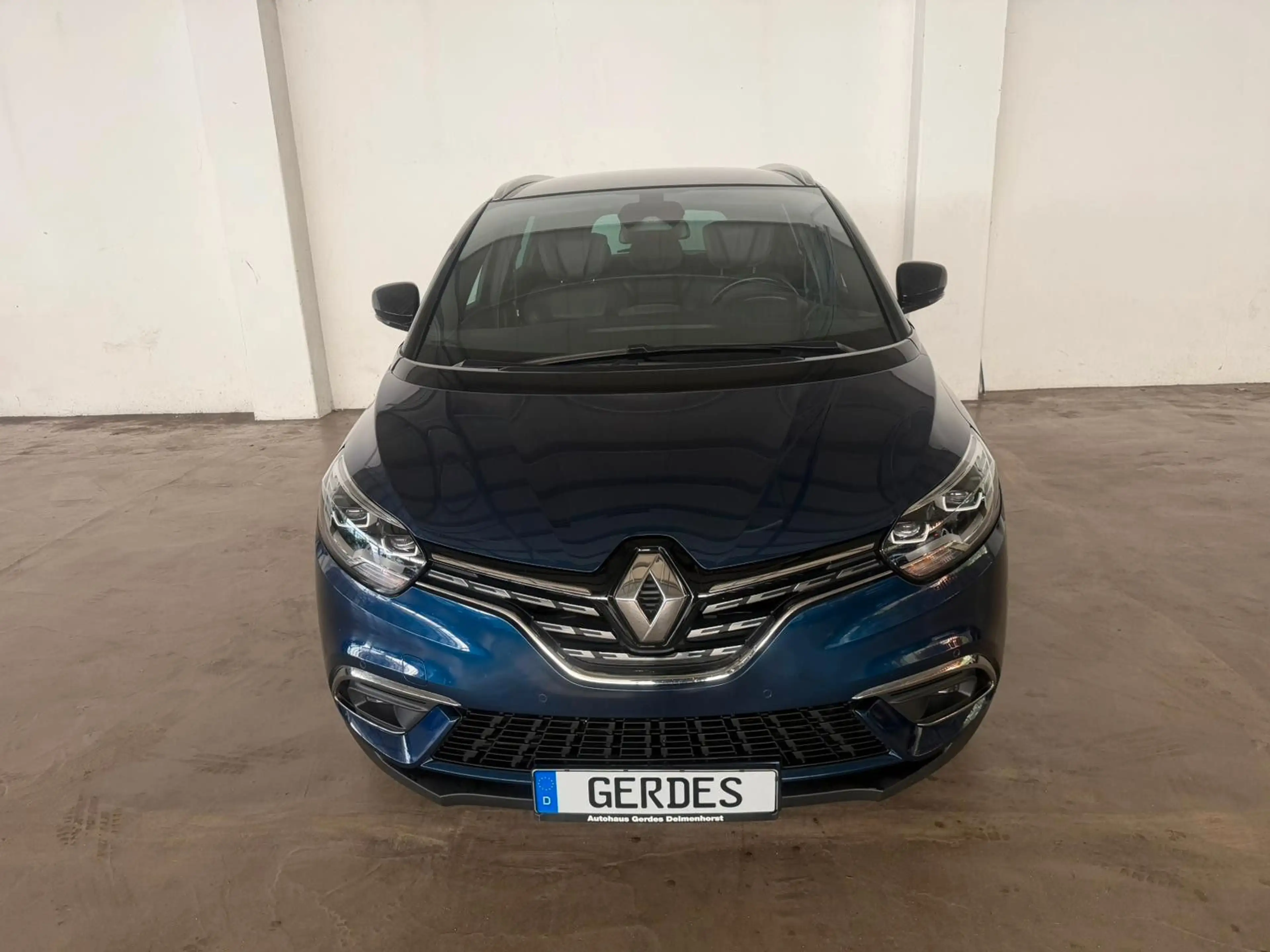 Renault Scenic IV 1.3 TCe 160 Grand Executive — photo 5