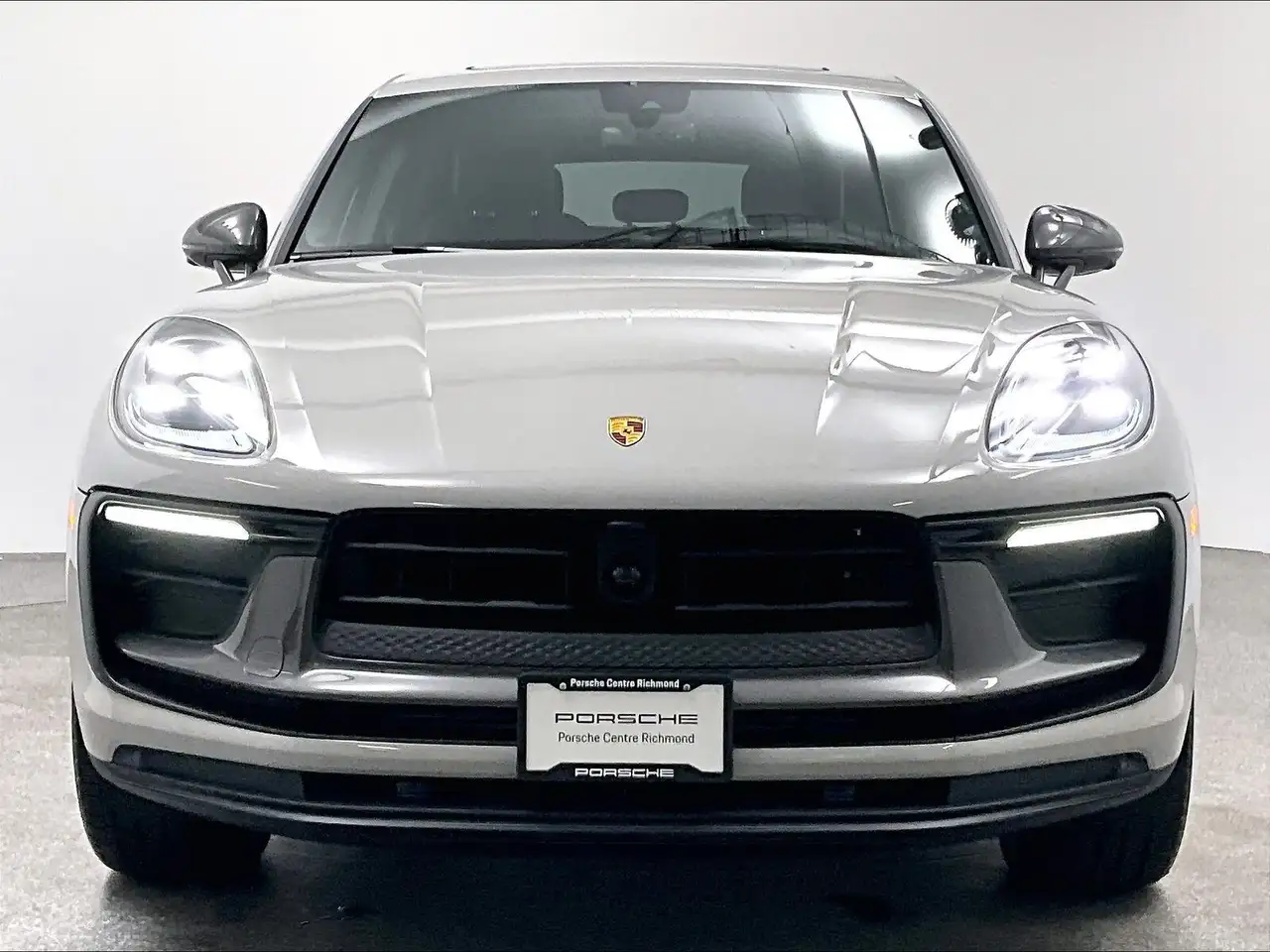 Porsche Macan снимка Porsche Macan