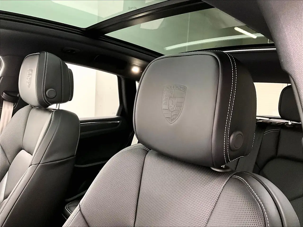 Porsche Macan снимка Porsche Macan
