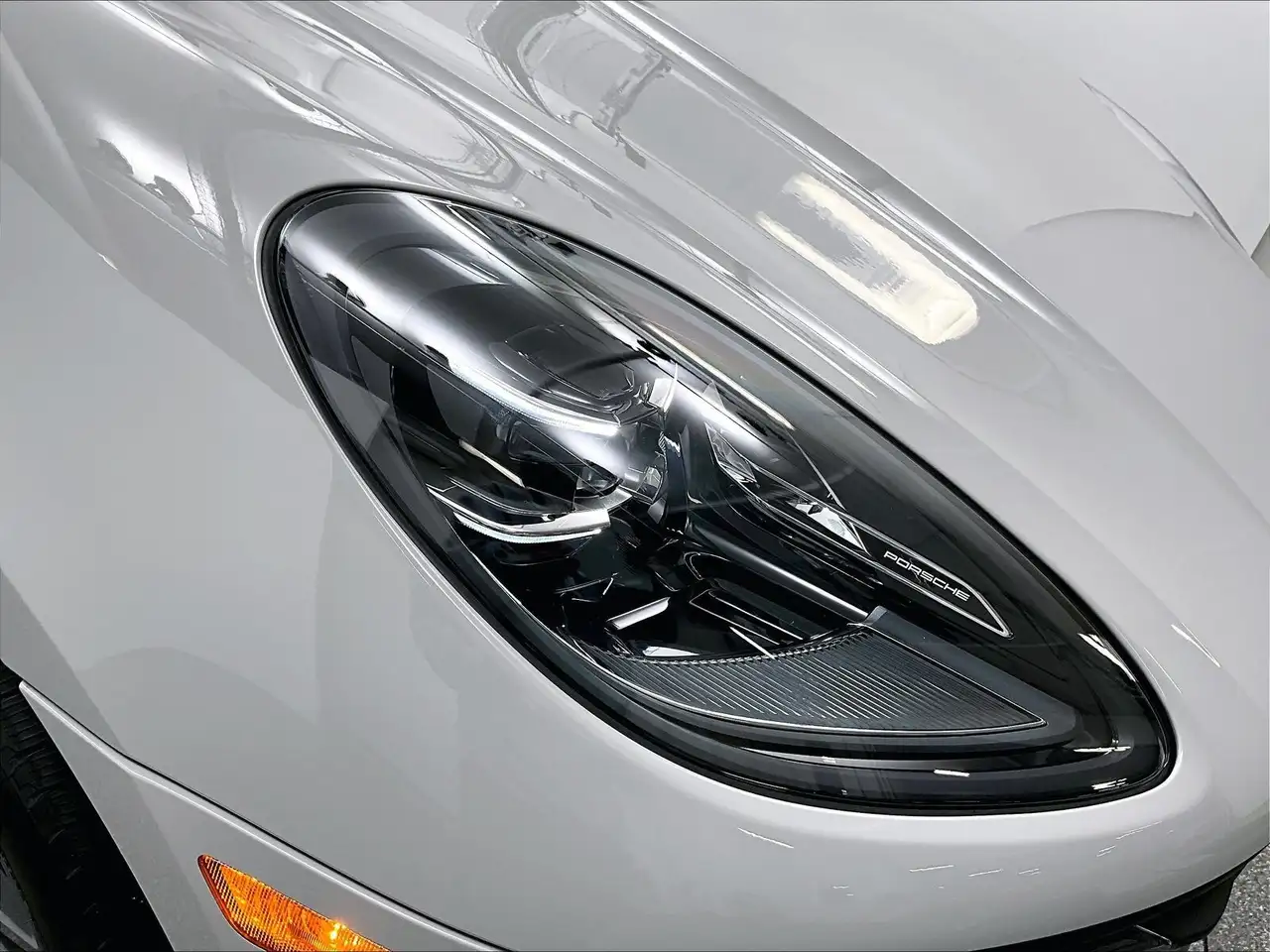 Porsche Macan снимка Porsche Macan