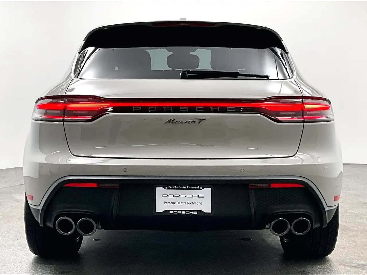 Porsche Macan снимка Porsche Macan