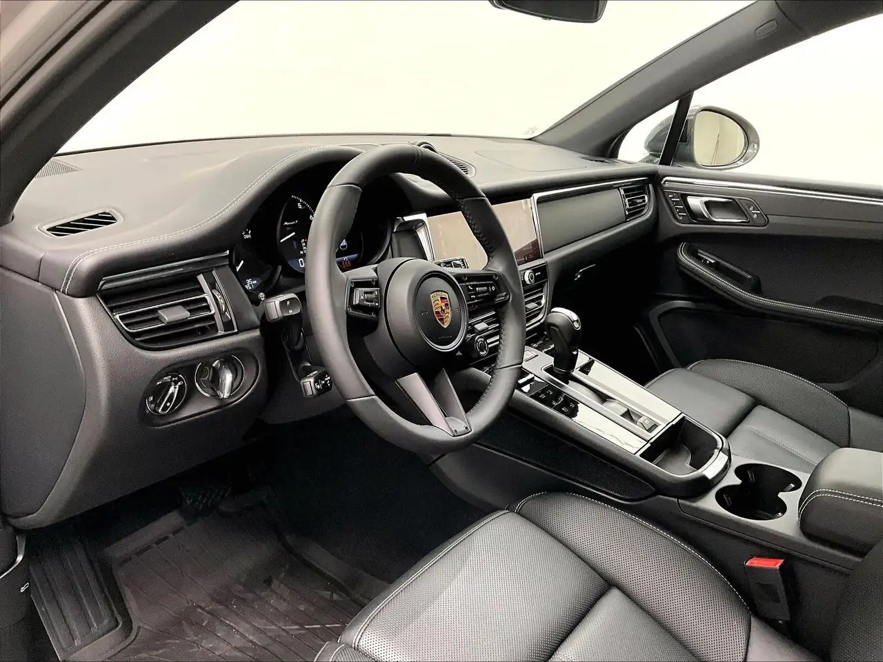 Porsche Macan снимка Porsche Macan