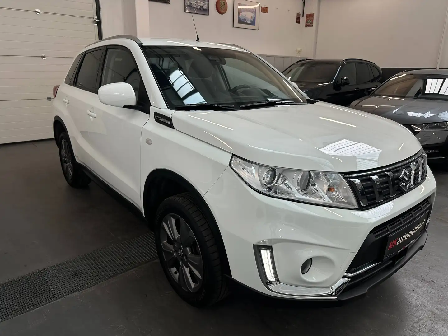 Suzuki Vitara 1.4 S 4x4 *ALLRAD* SHINE *NETO 13.325 € * Weiß - 1