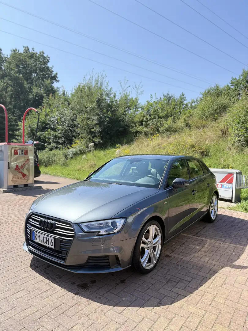 Audi A3 1.6 TDI Sportback S tronic sport - 2