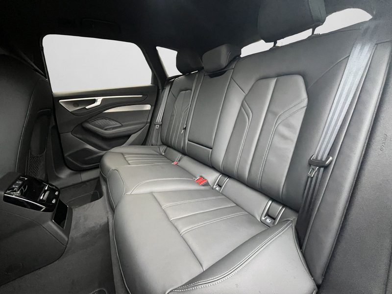 Audi A6 edition one TDI quattro 150 kW S tronic — photo 14