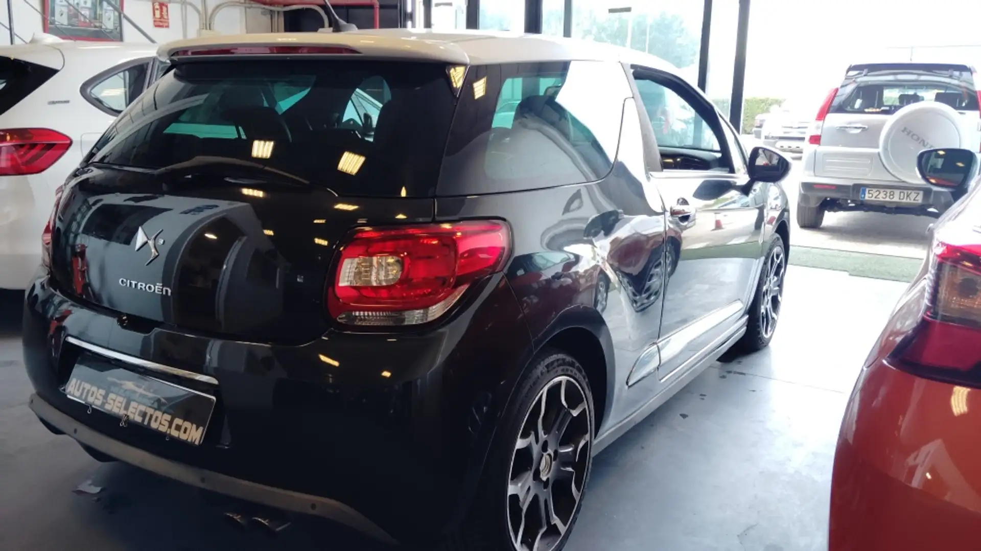 Citroen DS3 1.6 THP 150 Zwart - 2