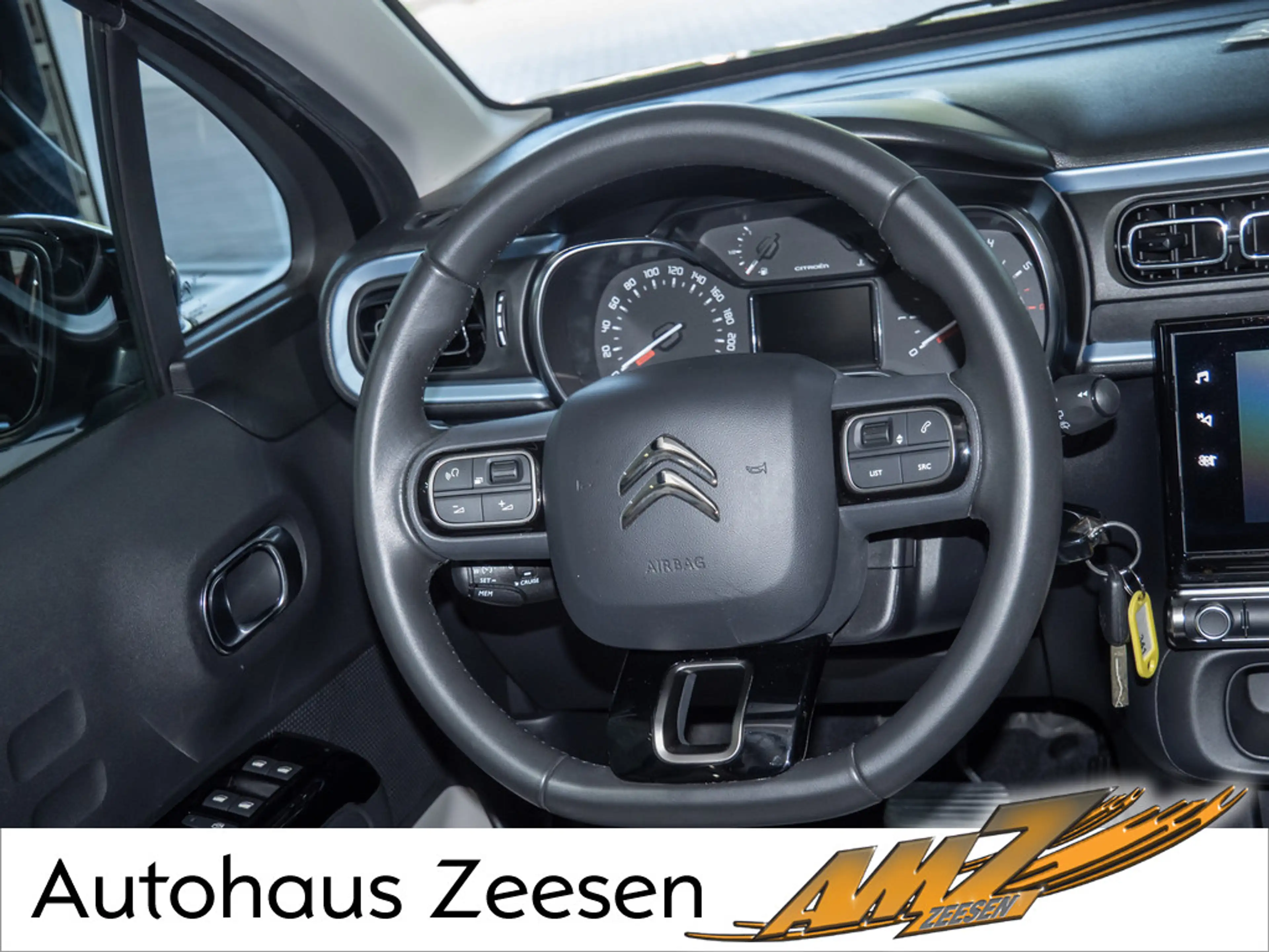 Citroen C3 PureTech 110 Elle LED SHZ NAVI KAMERA PDC — photo 7