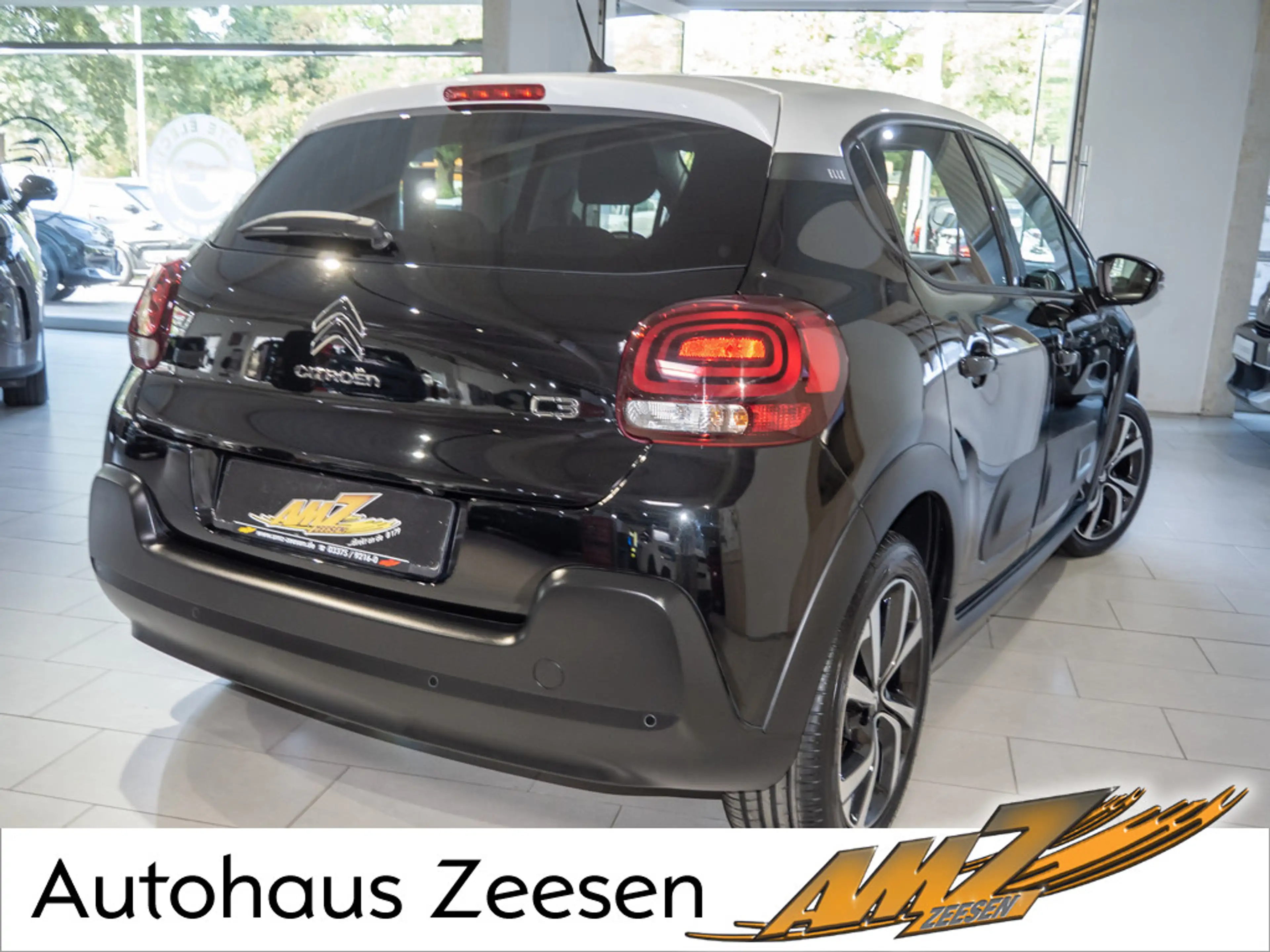 Citroen C3 PureTech 110 Elle LED SHZ NAVI KAMERA PDC — photo 3