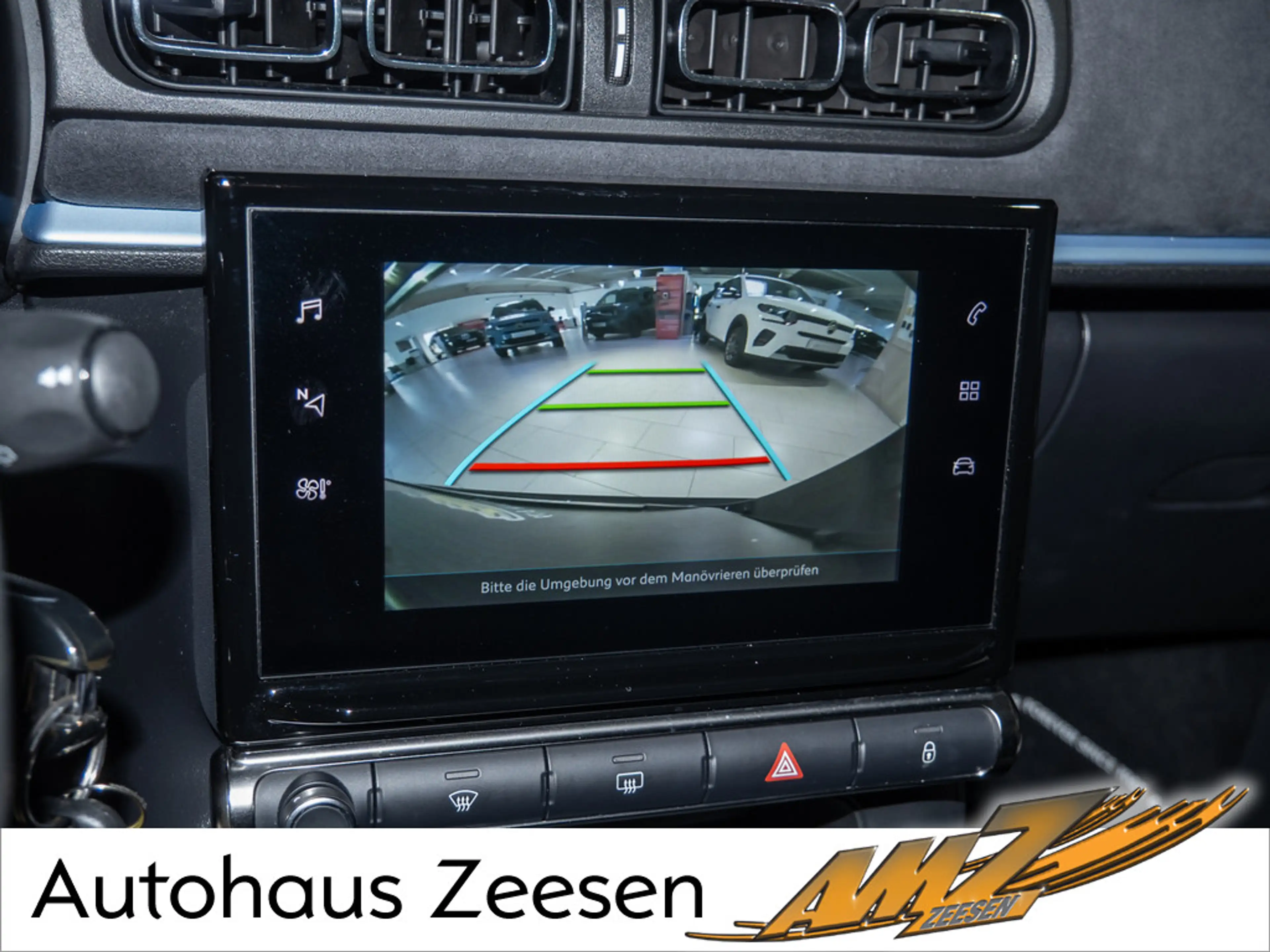 Citroen C3 PureTech 110 Elle LED SHZ NAVI KAMERA PDC — photo 11