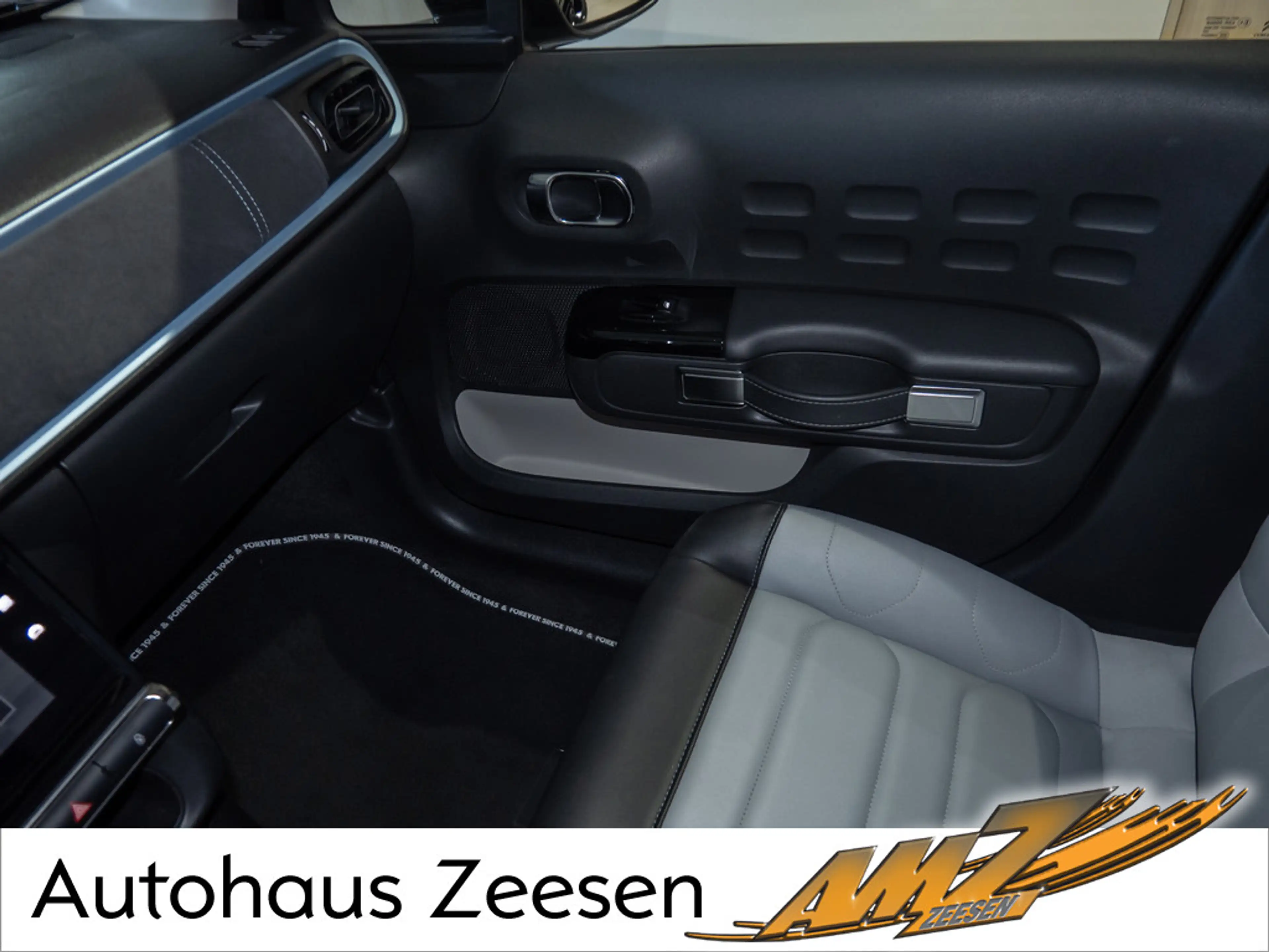 Citroen C3 PureTech 110 Elle LED SHZ NAVI KAMERA PDC — photo 13