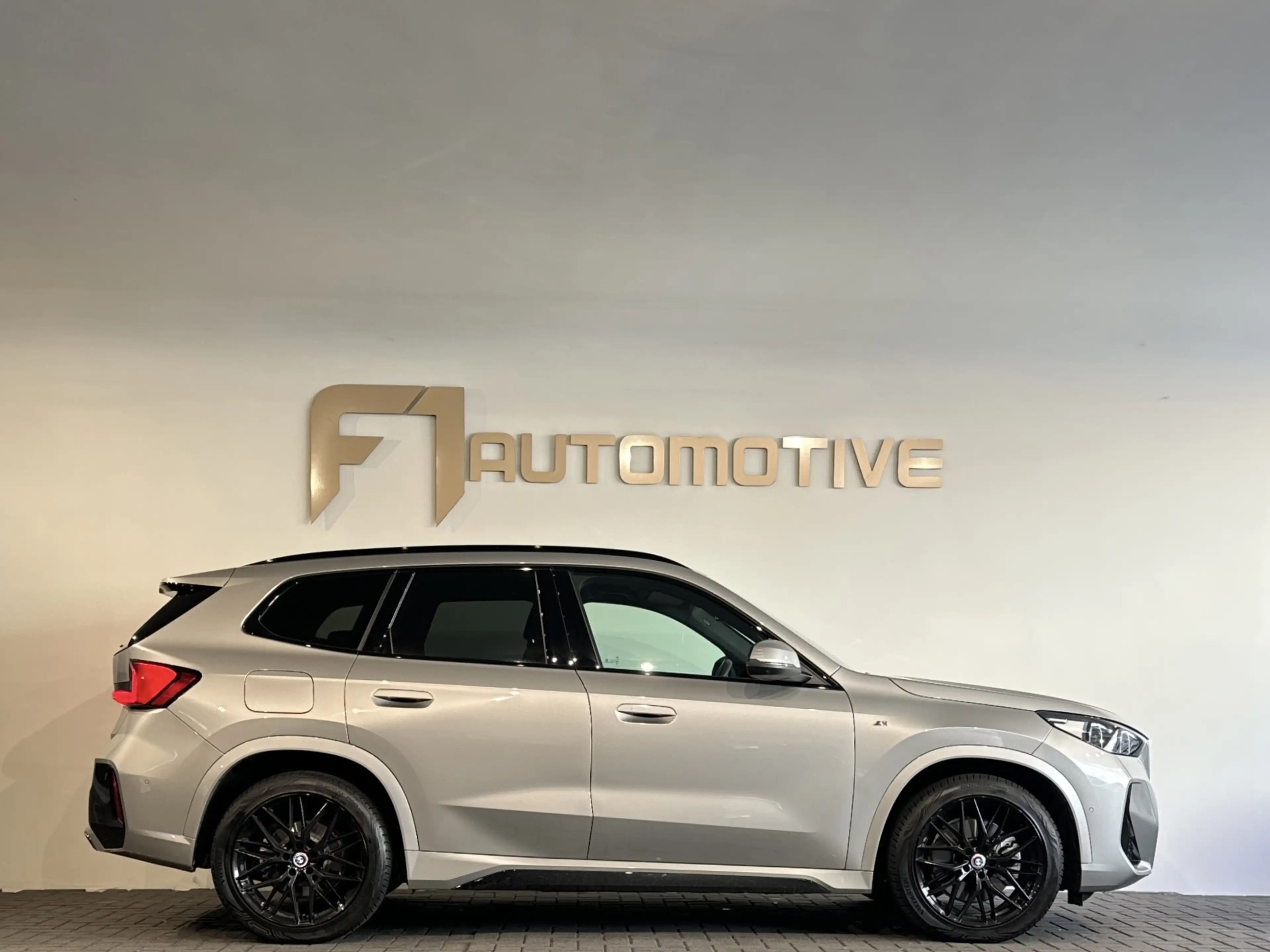 BMW X1 XDrive30e Memory|H/K|HuD|360c|Trekhaak|Keyless — photo 8
