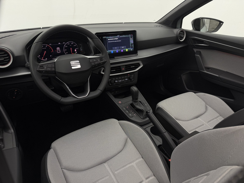 SEAT Ibiza Ibiza 1.5 TSI DSG FR Black Ed.+PANO+NAV+CAM+LED+ — photo 19