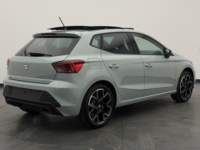 SEAT Ibiza Ibiza 1.5 TSI DSG FR Black Ed.+PANO+NAV+CAM+LED+ — photo 13