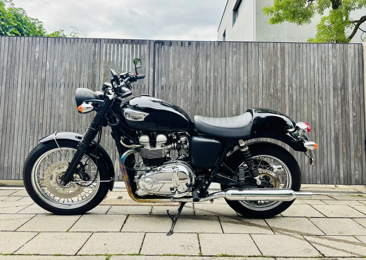 Triumph Bonneville T100