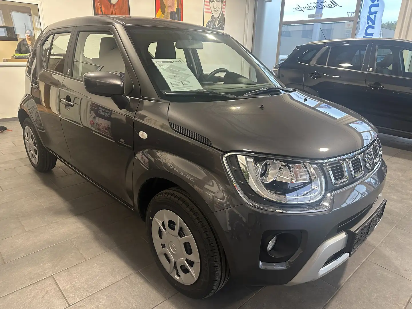 Suzuki Ignis 1,2 Dualjet Hybrid Clear Grau - 1