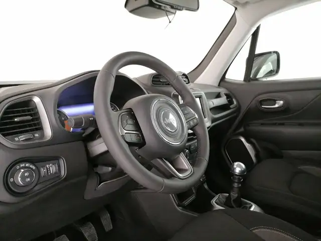 Jeep Renegade view 11