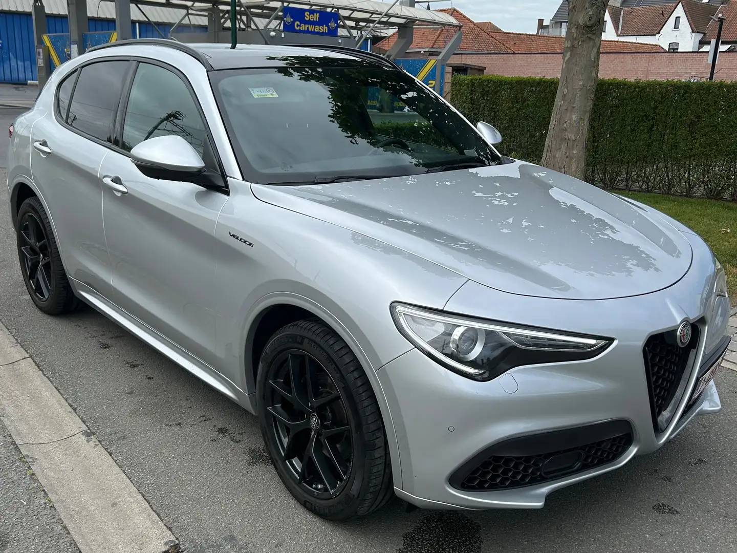 Alfa Romeo Stelvio Stelvio 2.0 Turbo 16V AT8-Q4 Veloce Zilver - 1