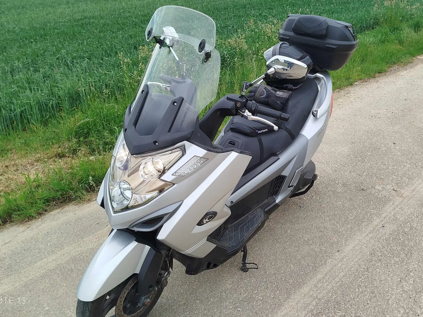 Kymco Myroad 700i Kymco Myroad 700i ABS Zilver - 1