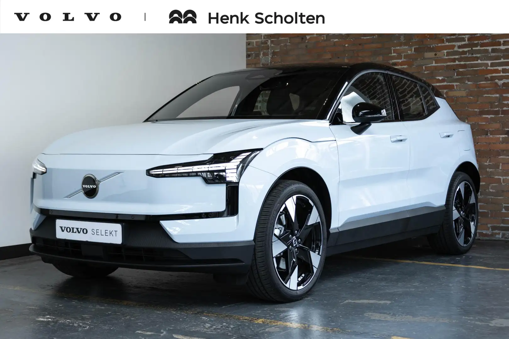 Volvo EX30 Single Motor Extended Range Plus 69 kWh | Harman K Blauw - 1
