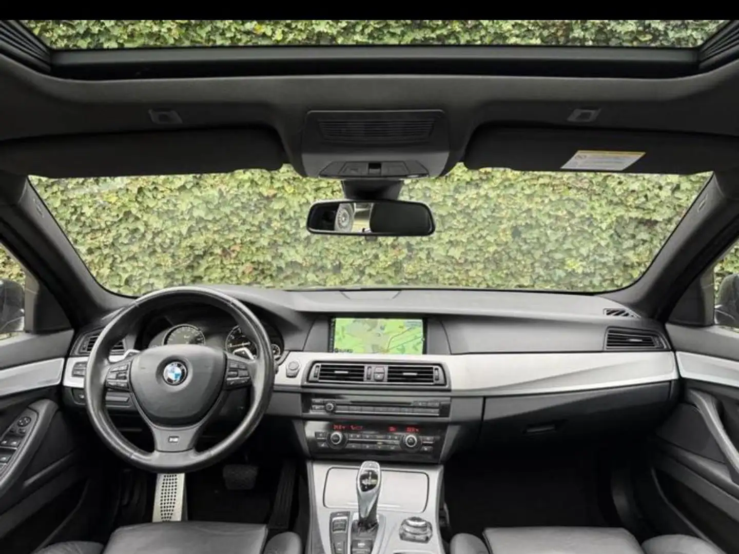 BMW 528 Zwart - 2