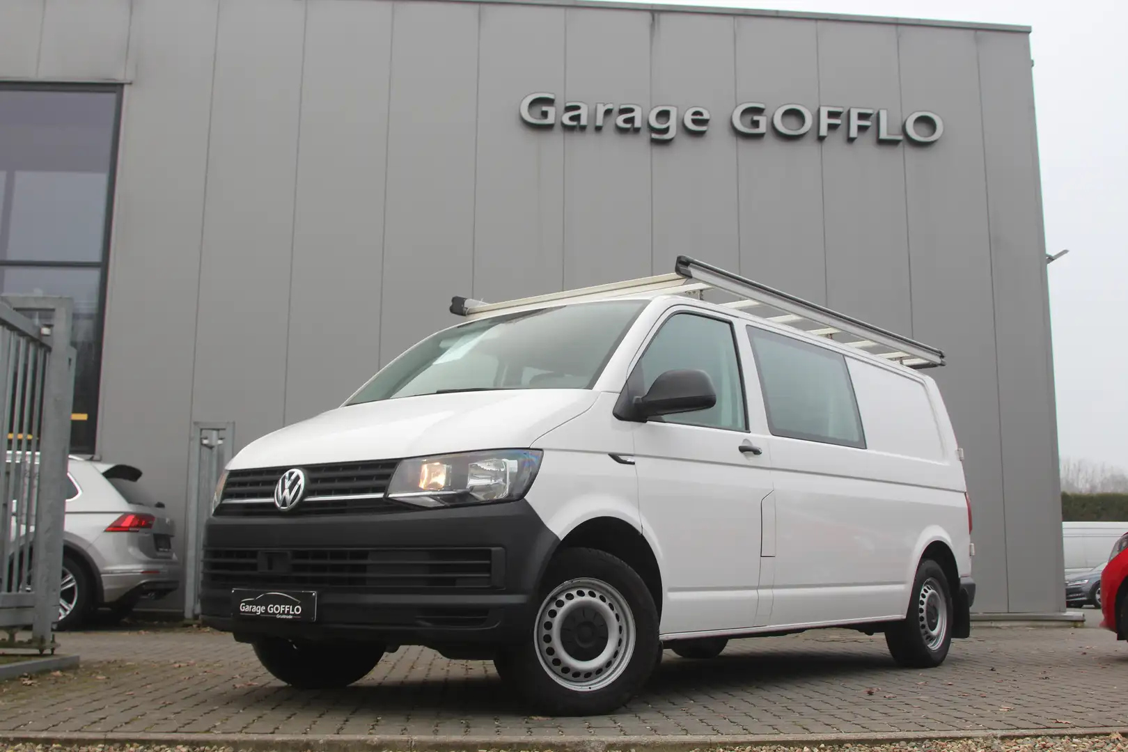 Volkswagen Transporter 2.0TDI LWB DoKa dubbel cabine 6pl - 85.581KM -2019 Fehér - 2