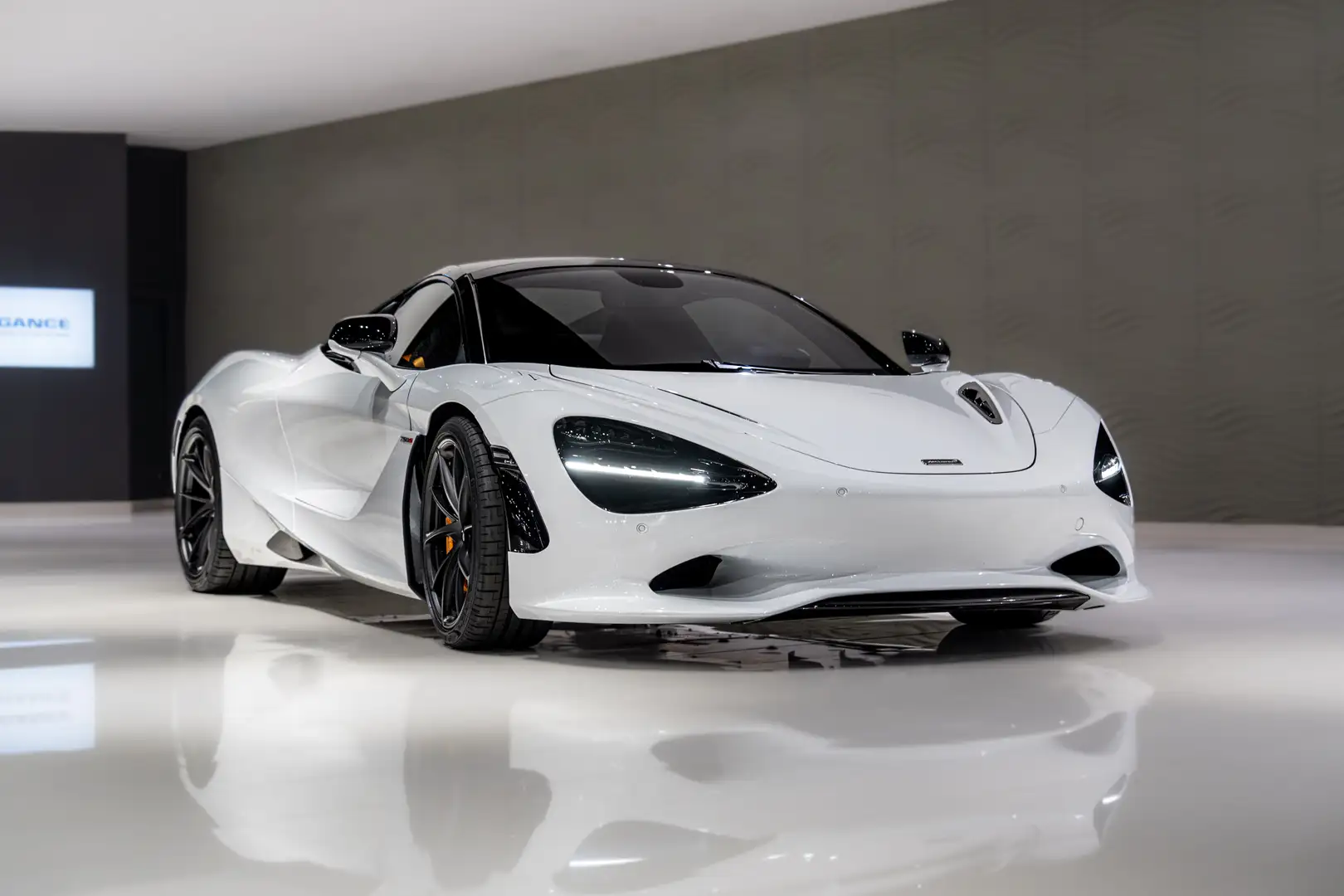 McLaren 750S *CARBON-KERAMIK*SCHALENSITZE*LIFT*B&W*KAMERA Weiß - 2