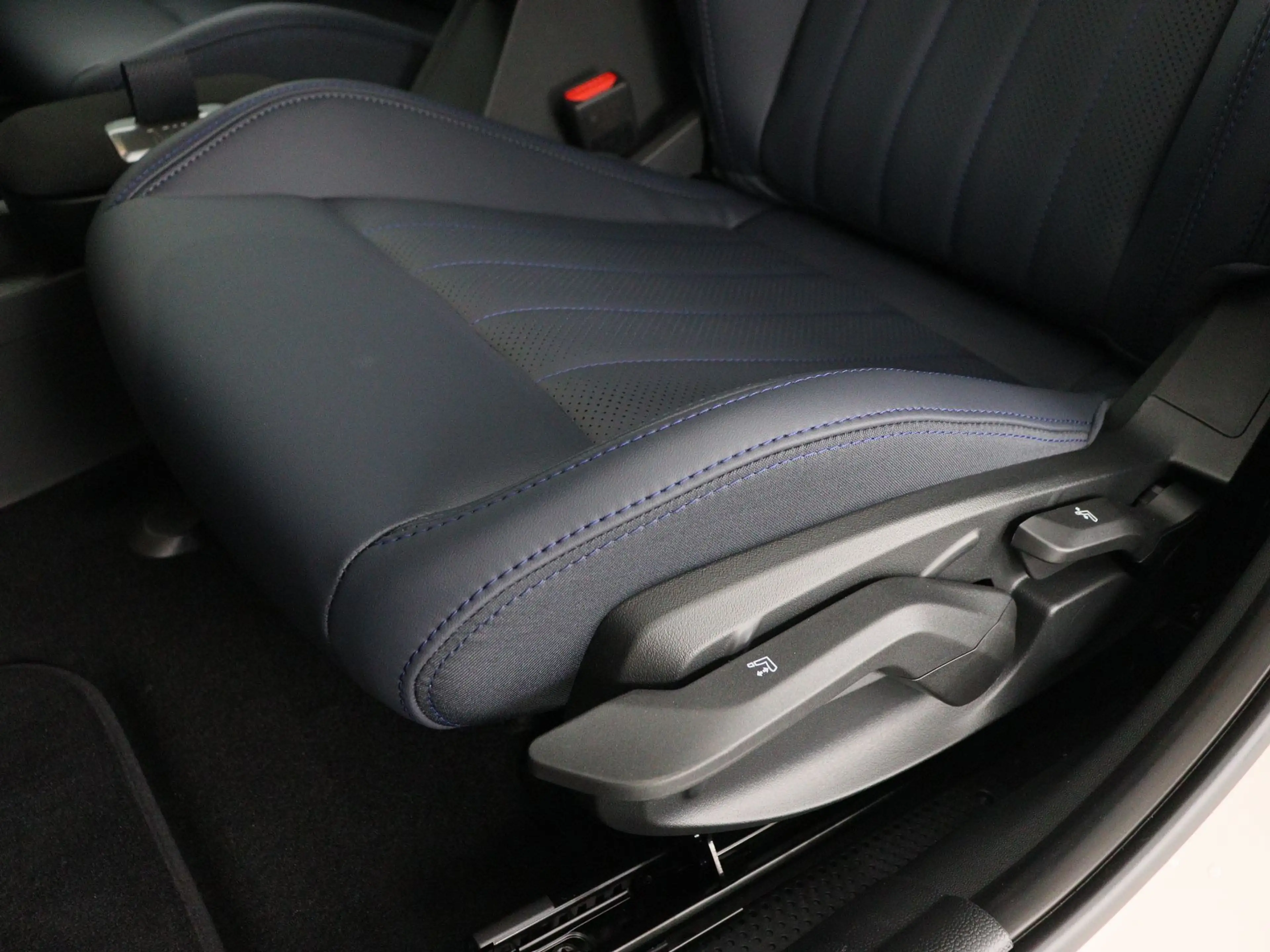 MINI Cooper C 5-deurs Paul Smith Edition Pakket L — photo 9
