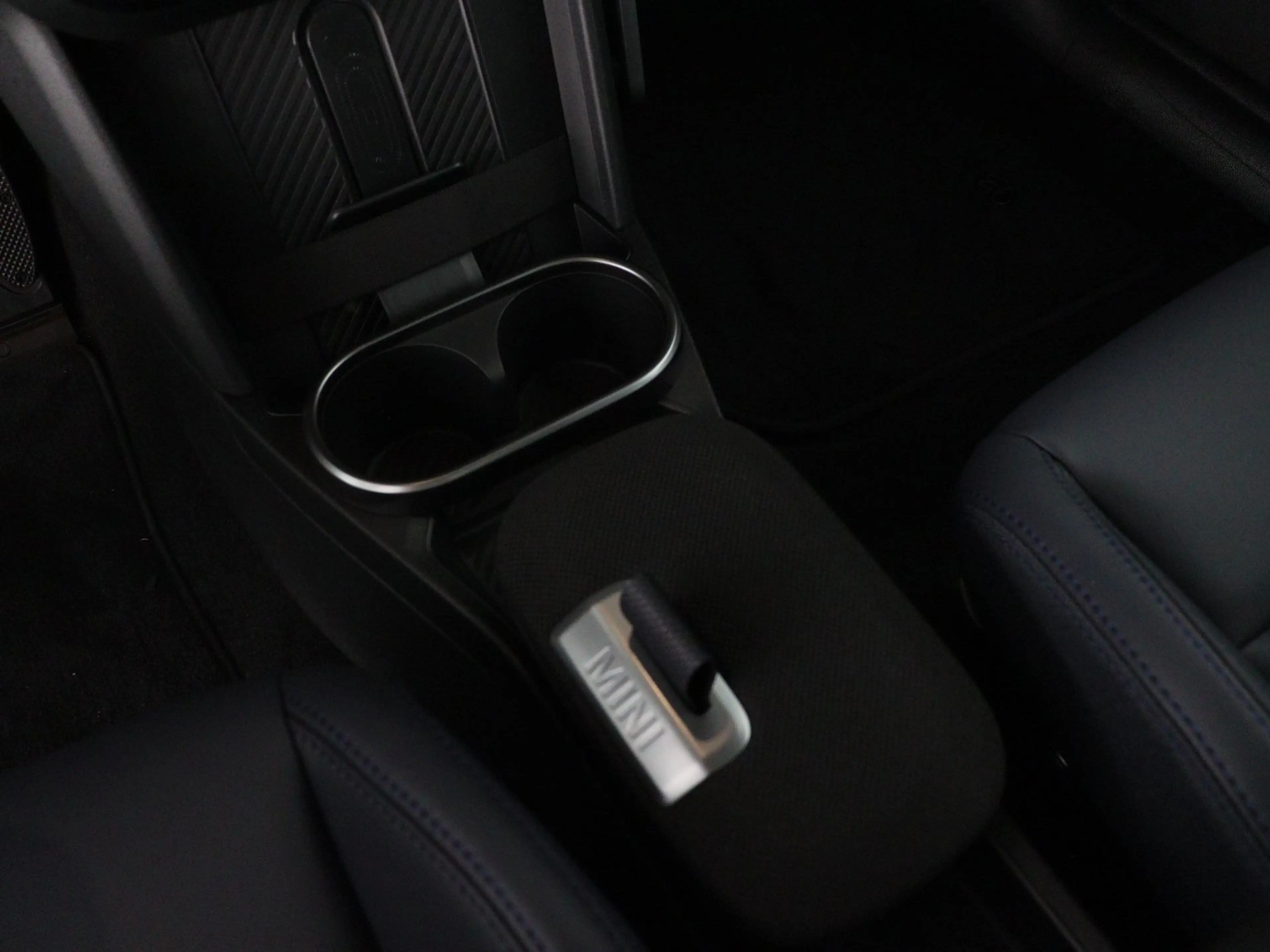 MINI Cooper C 5-deurs Paul Smith Edition Pakket L — photo 11