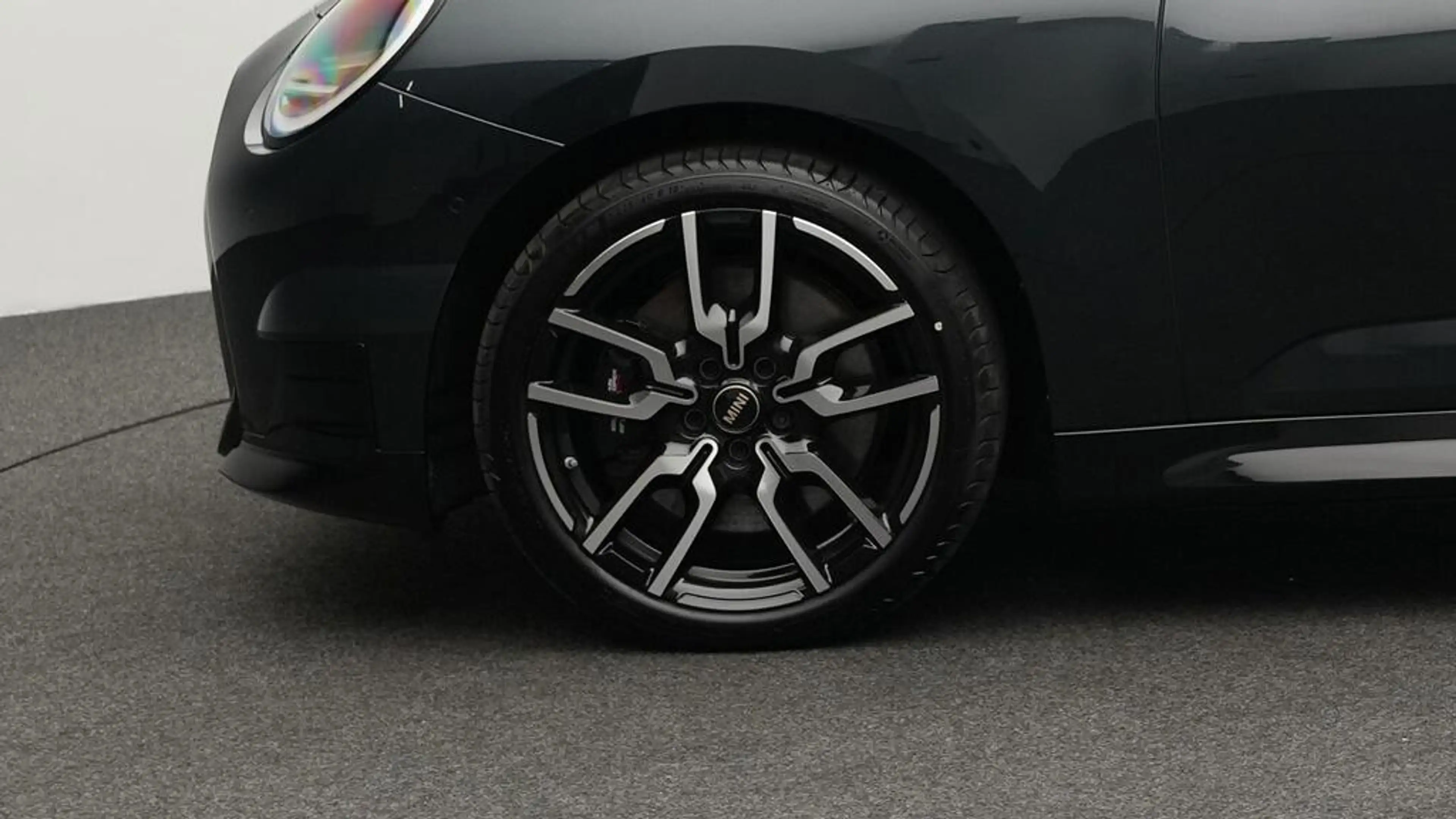 MINI Cooper E John Cooper Works Trim — photo 9